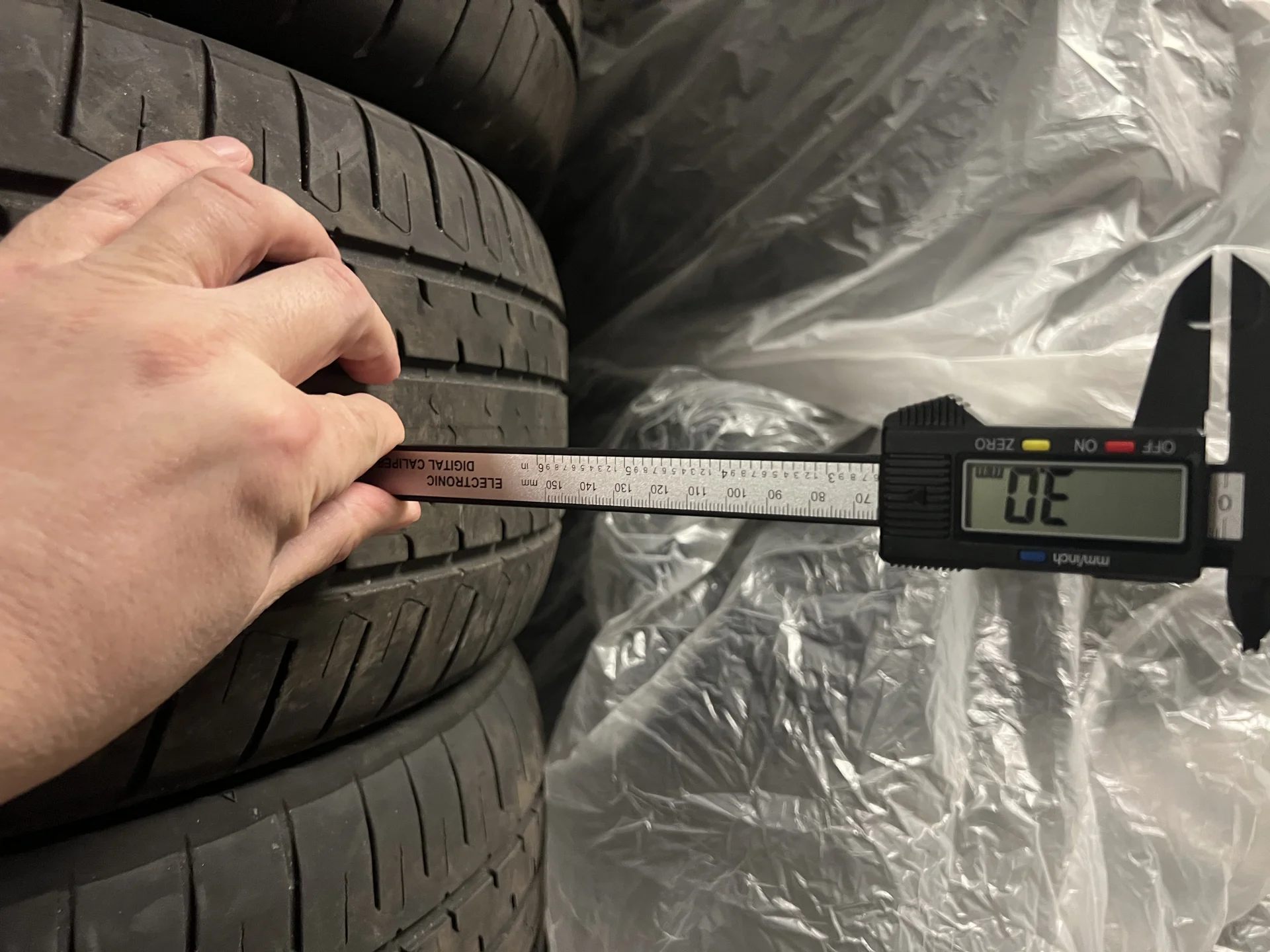 Продам шины покрышки колеса Cooper 225/55 R19 - миниатюра 8