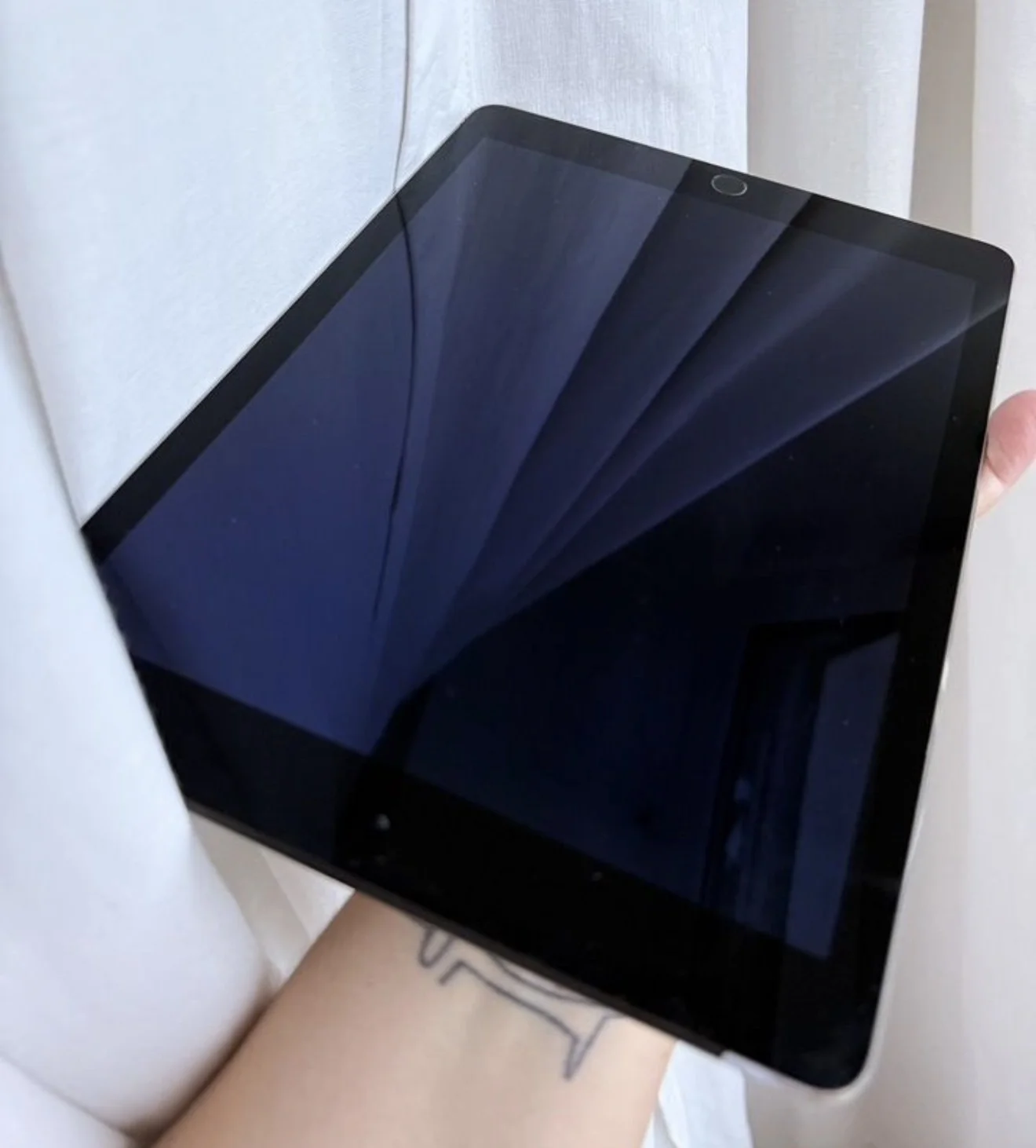 iPad air 2 128gb wifi cellular (2016) - миниатюра 2
