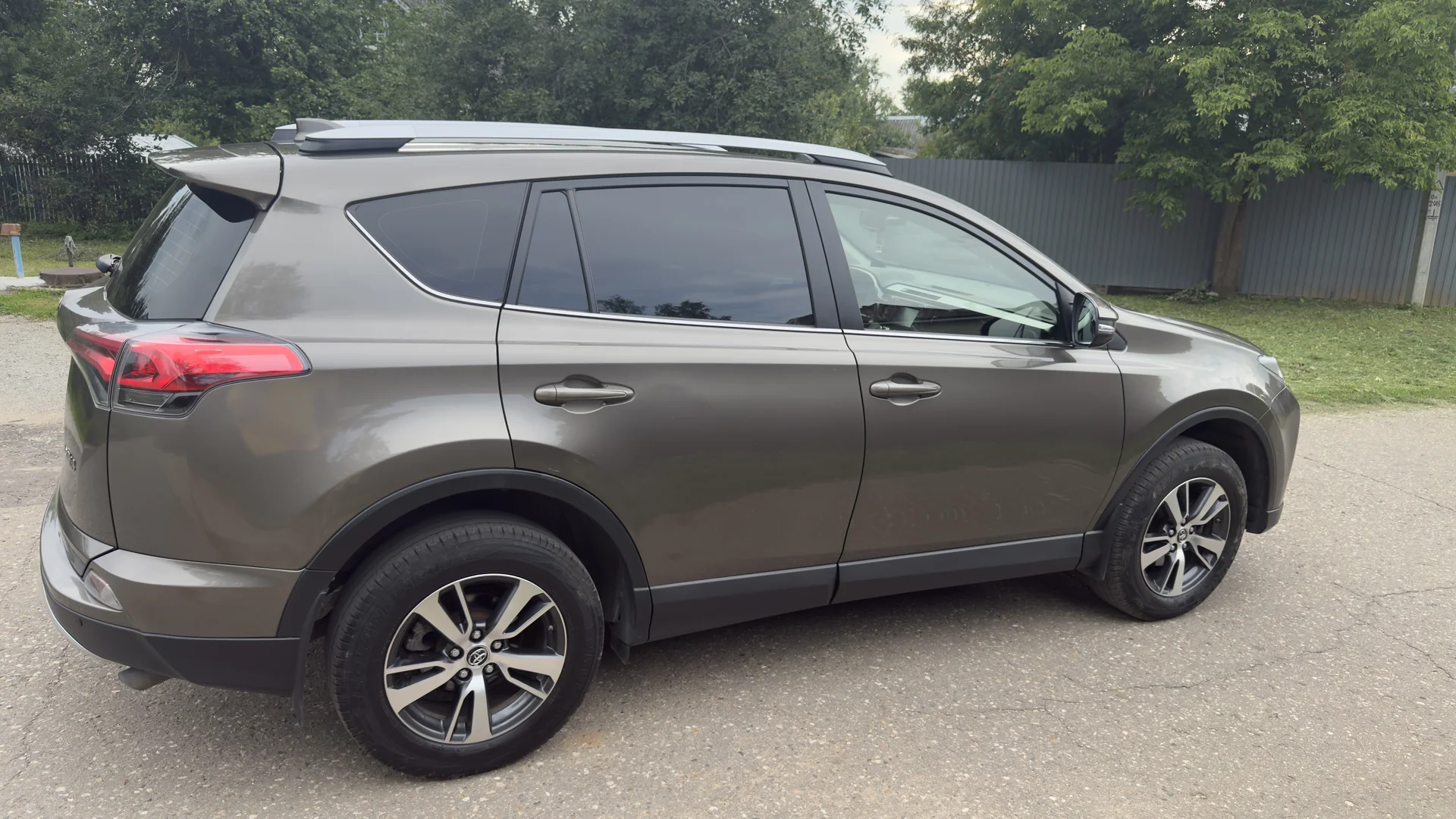 Toyota RAV4 Xa40 рестайлинг - миниатюра 8