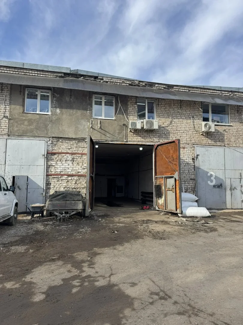 Сдается в аренду гараж 101 кв.м - миниатюра 6