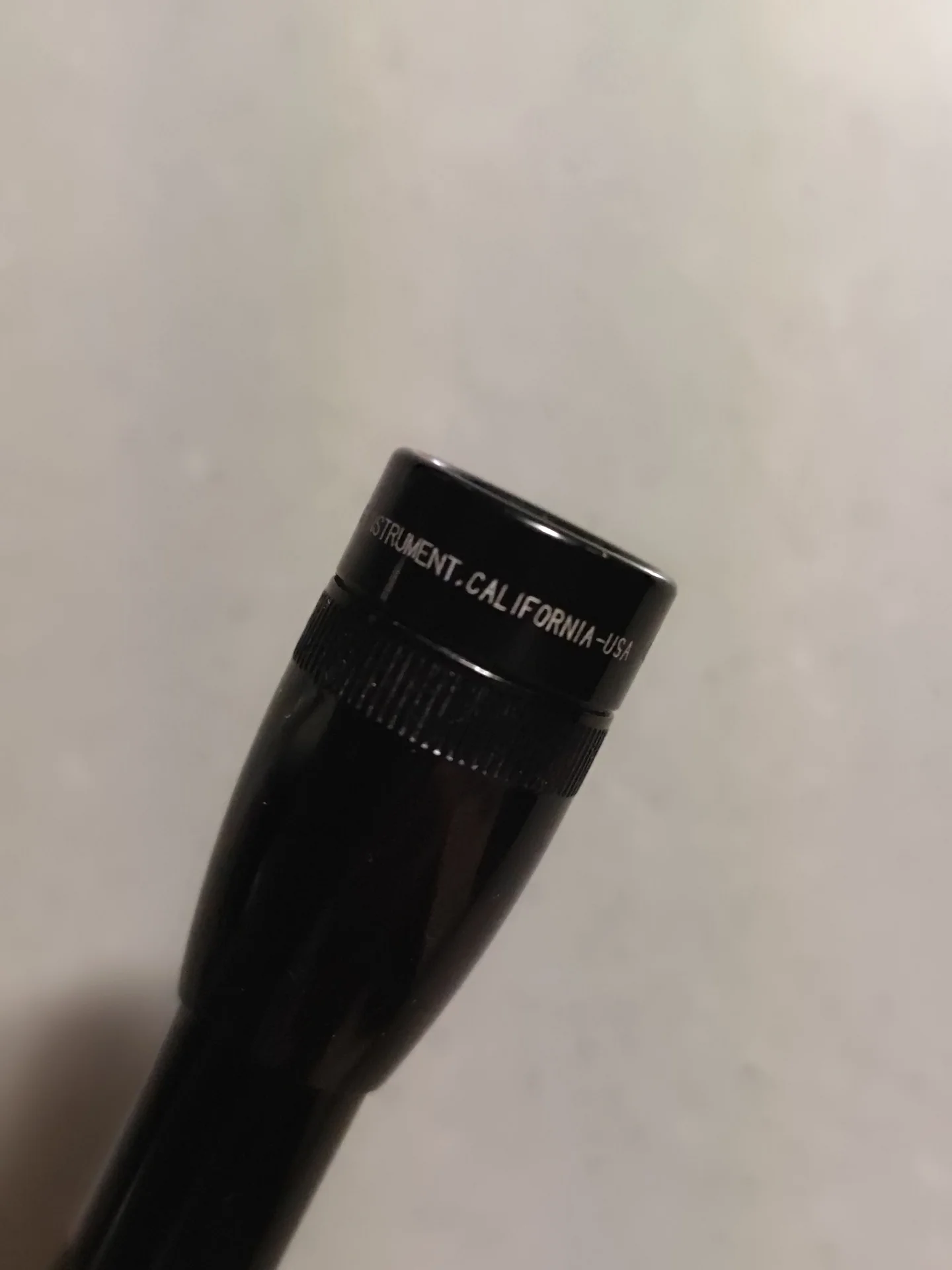 Компактный фонарь Maglite mini
оригинал - миниатюра 2
