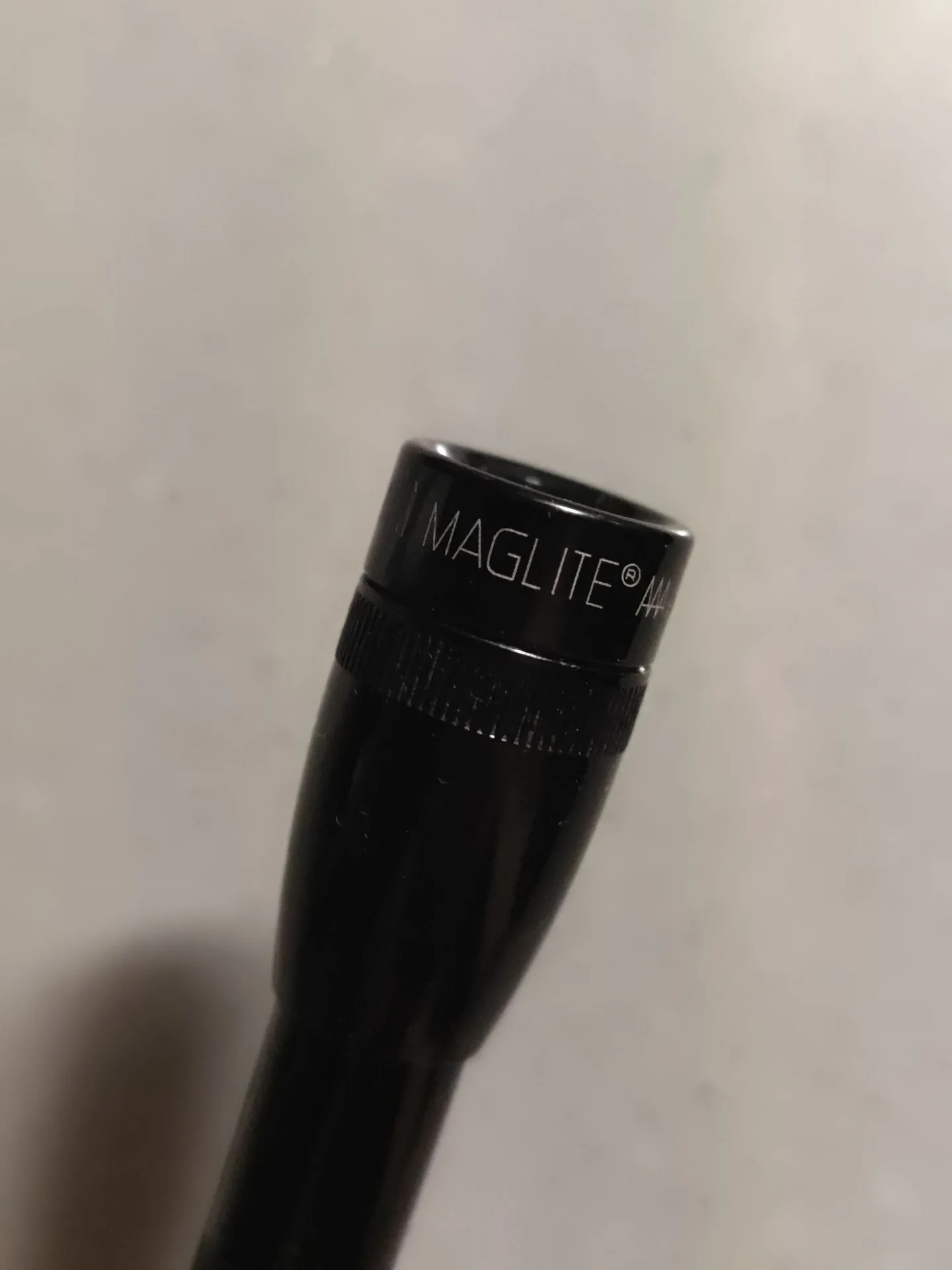 Компактный фонарь Maglite mini
оригинал - миниатюра 4