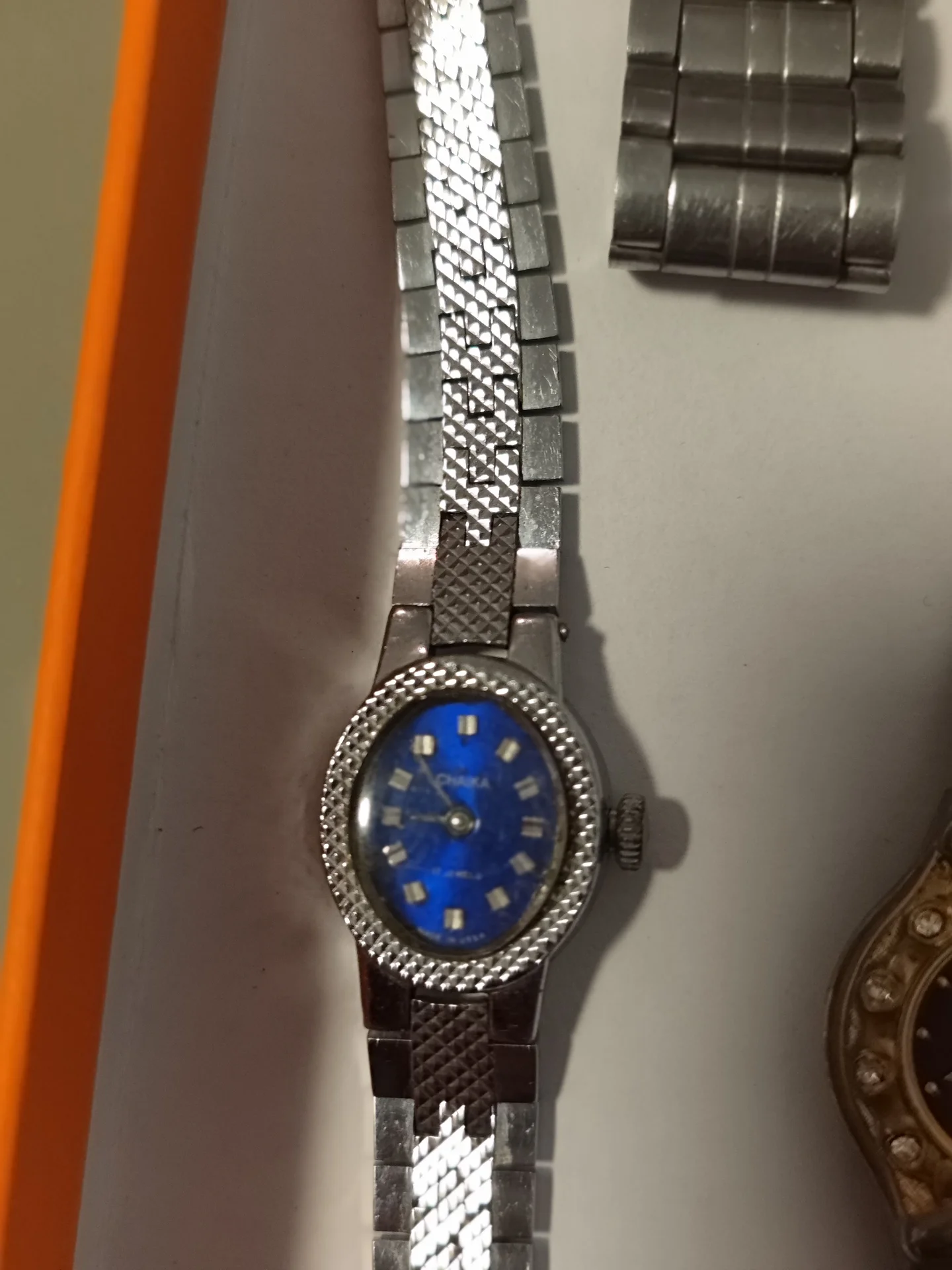 Часы наручные женские moschino Swatch и СССР - миниатюра 8
