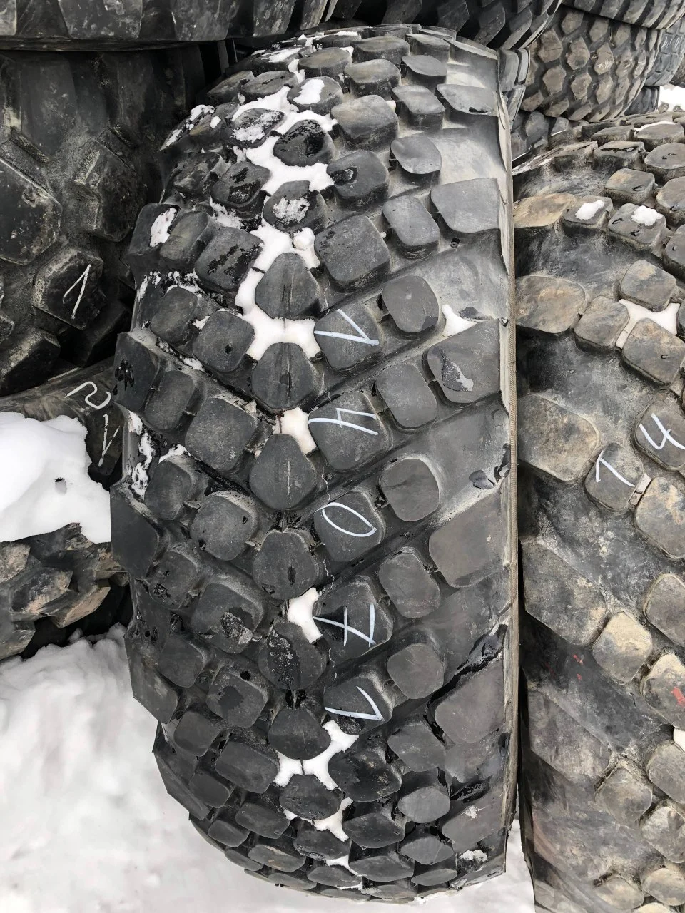 Шины 425/85R21 на камаз вездеход - изображение 1
