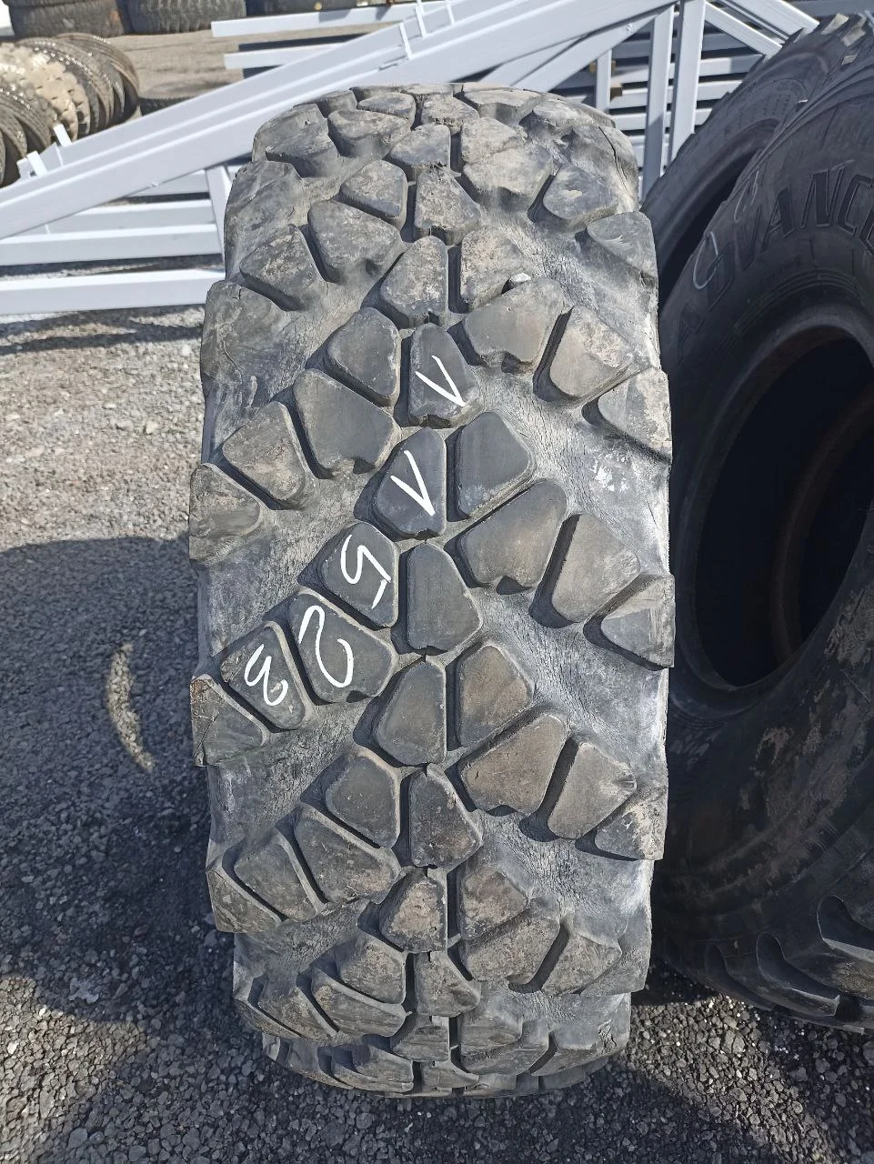 Шины 425/85R21 O-184 на камаз вездеход - изображение 1