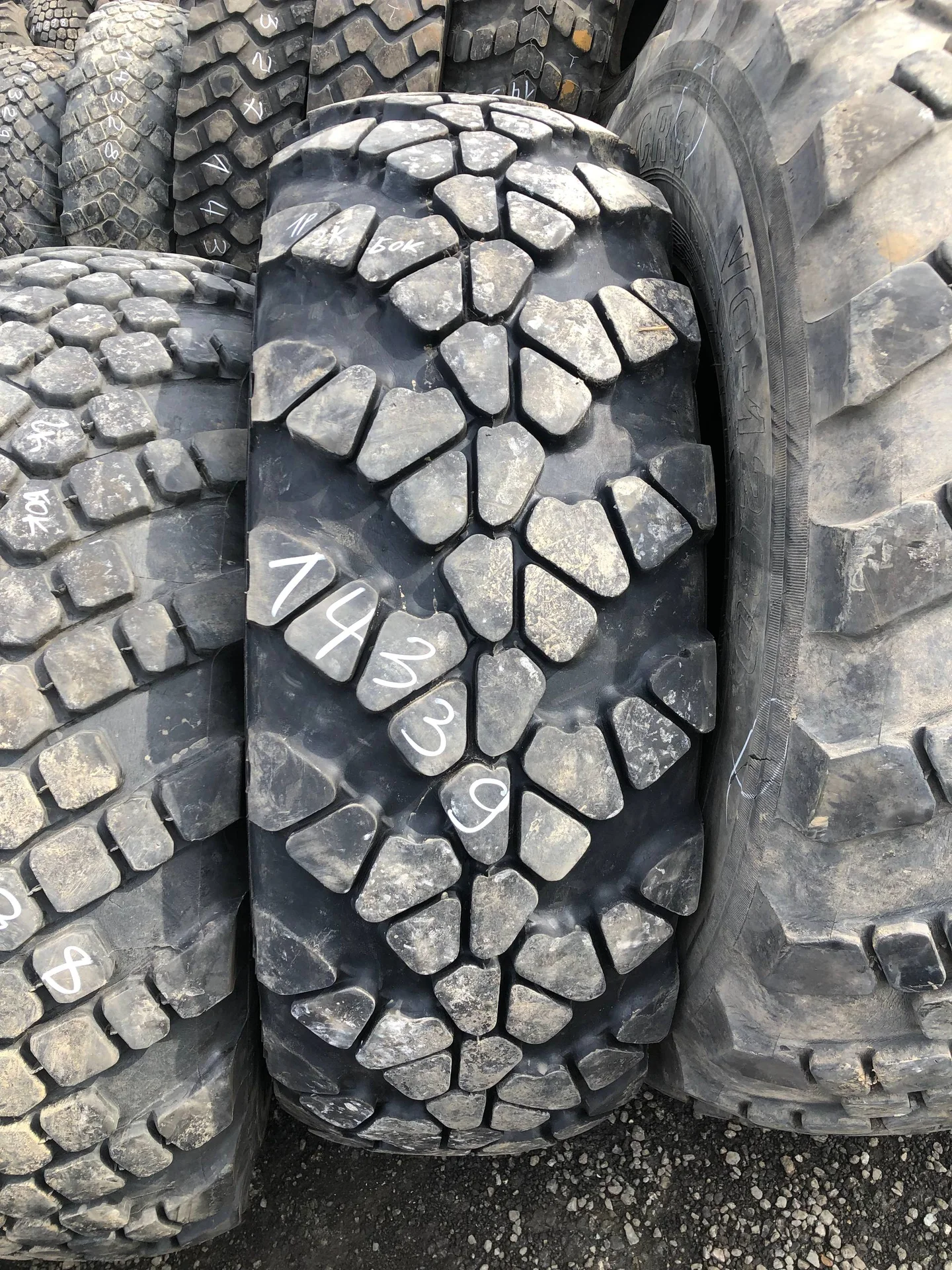 Шины 425/85R21 O-184 на камаз вездеход - миниатюра 3