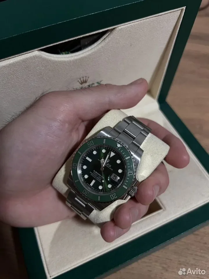 Часы Rolex Submariner Hulk 40 мм - миниатюра 3