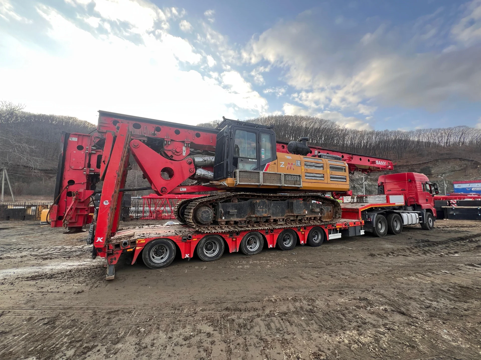 Аренда буровой SANY SR235 с обсадным столом - миниатюра 9