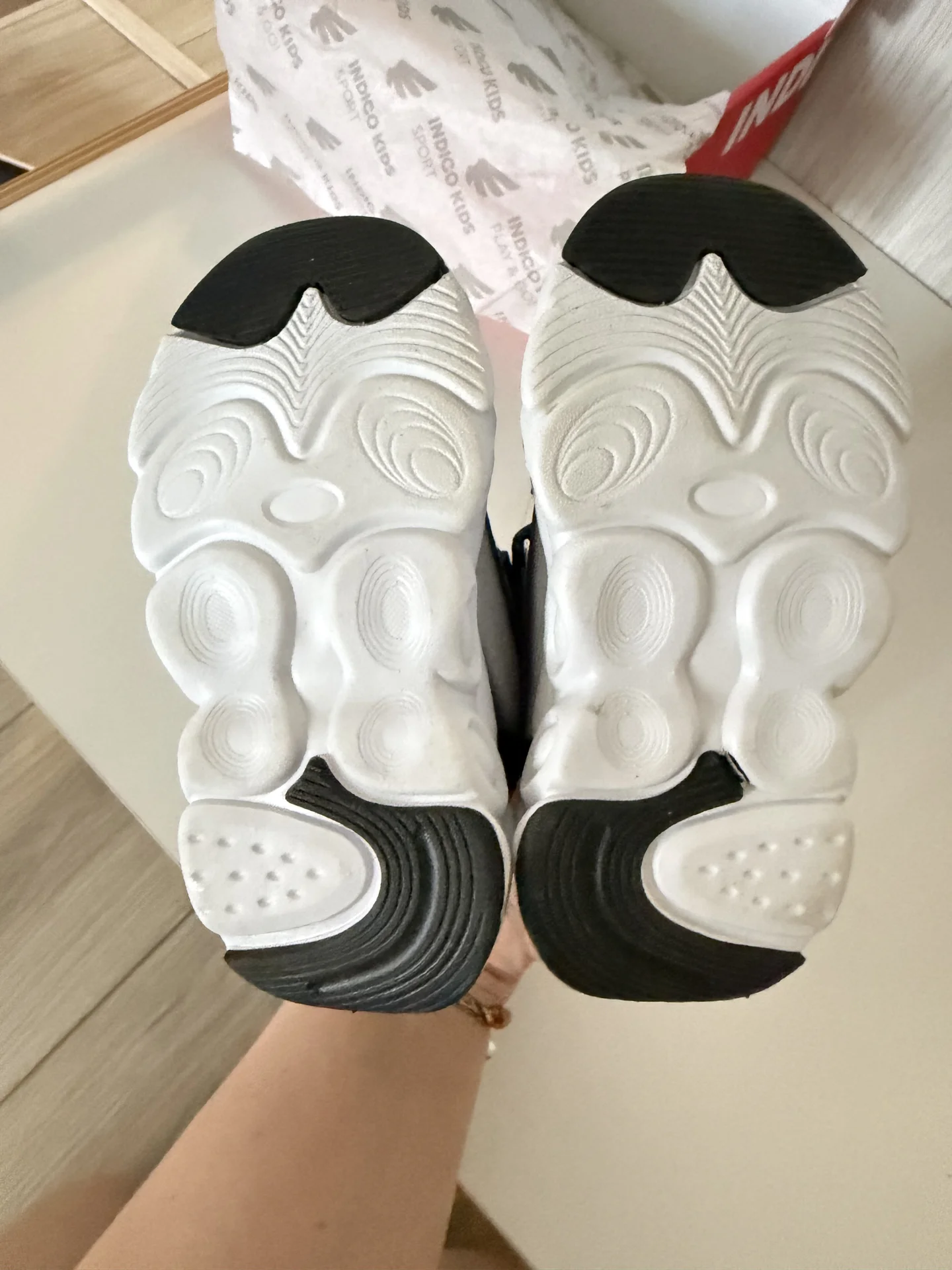 Кроссовки Indigo Kids новые 23 светящиеся - миниатюра 5