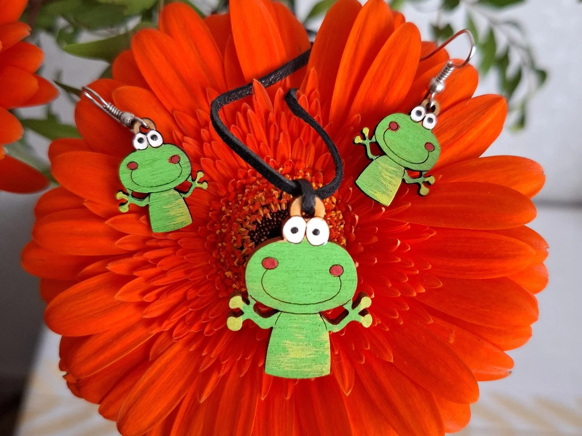 Набор серьги лягушки + кулон лягушка - изображение 1