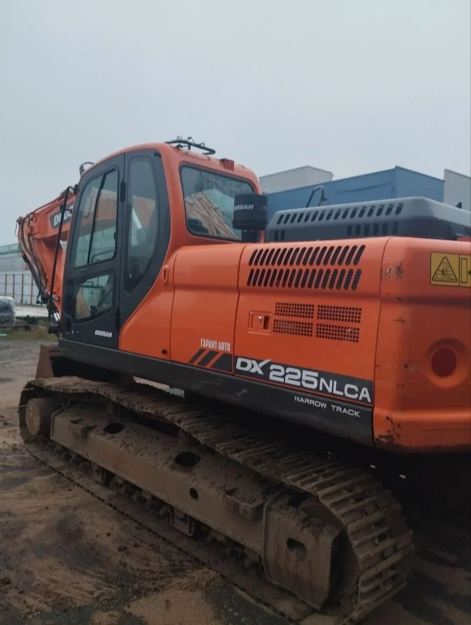 Гусеничный экскаватор DOOSAN DX225NLCA, 2022 - миниатюра 2