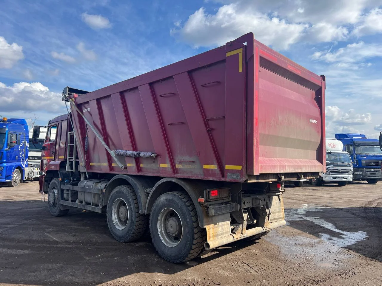 КАМАЗ 6520-7080-49 (В5) самосвал Евро 5 К4140 - миниатюра 3