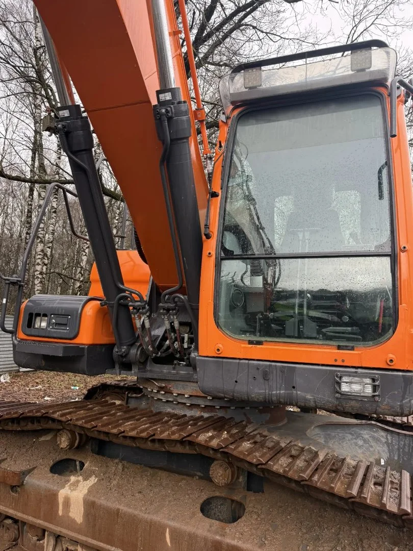 Гусеничный экскаватор DOOSAN DX225NLCA - миниатюра 4