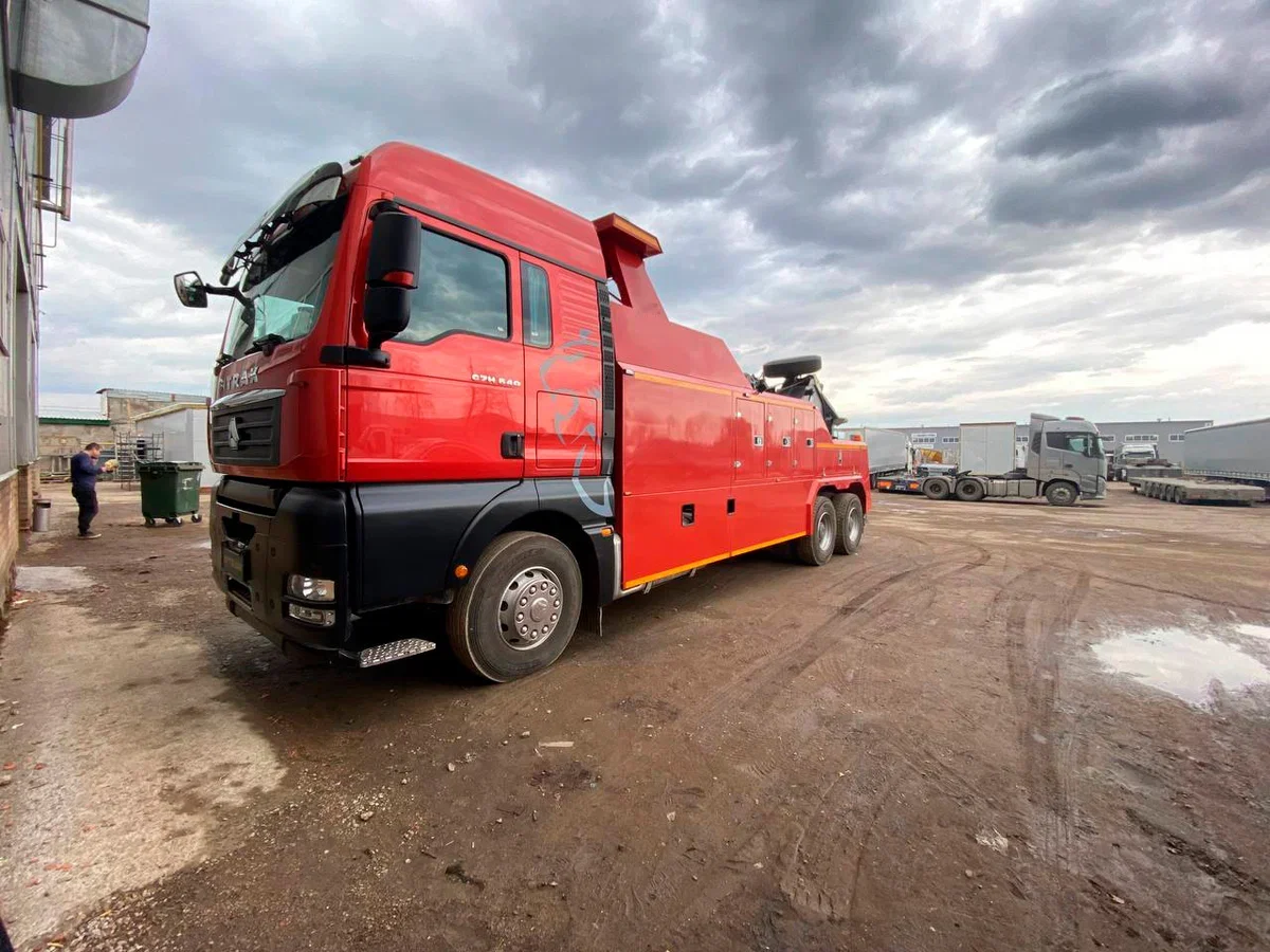 НОВЫЙ эвакуатор на шасси SITRAK C7H 6×4 - миниатюра 6