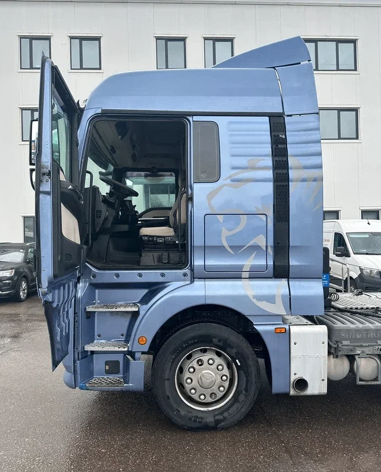 Седельный тягач Sitrak C7H - миниатюра 8