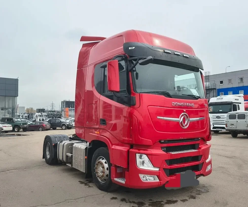 Седельный тягач Dongfeng GX - миниатюра 2