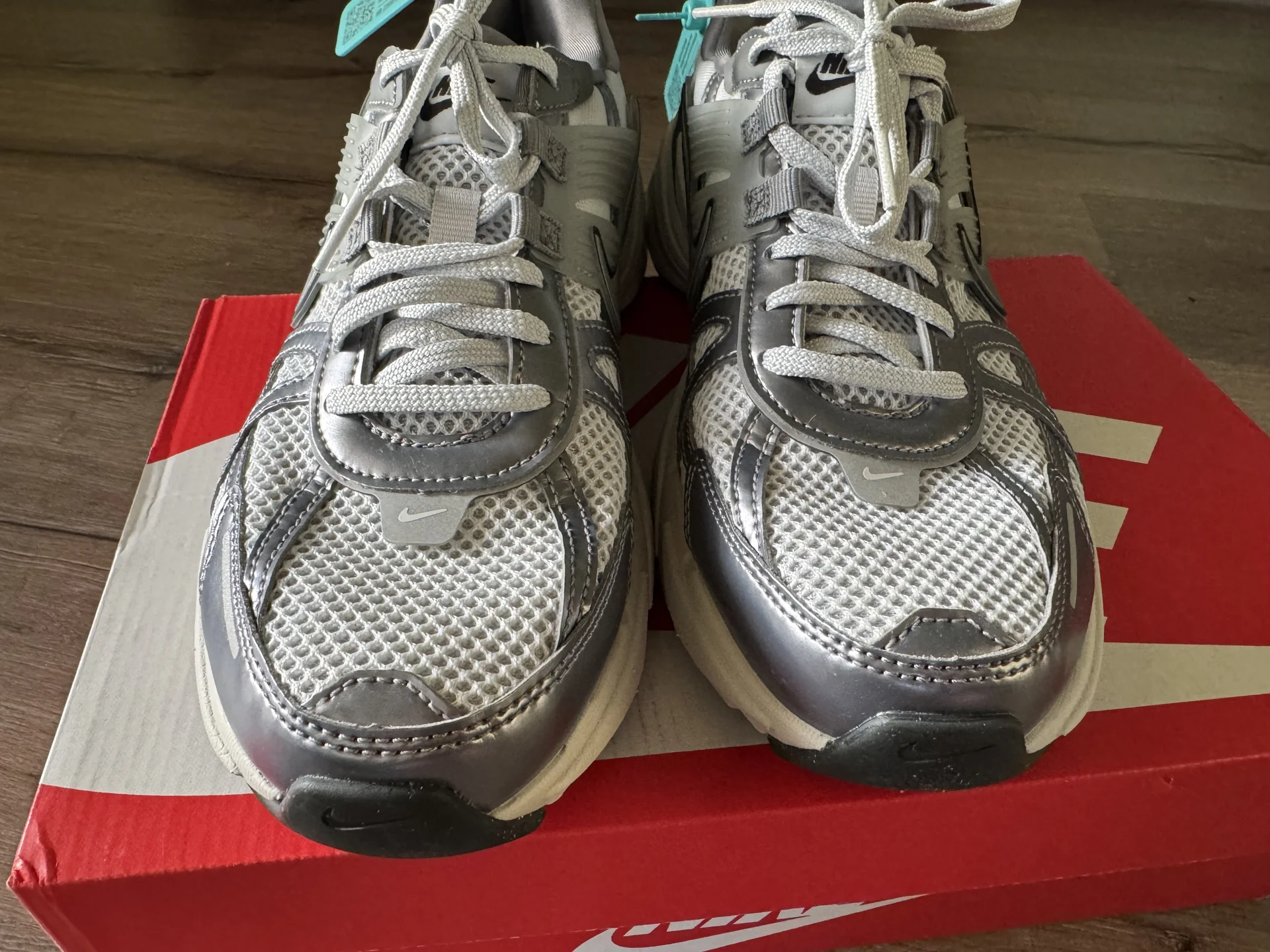 Кроссовки Nike - миниатюра 3