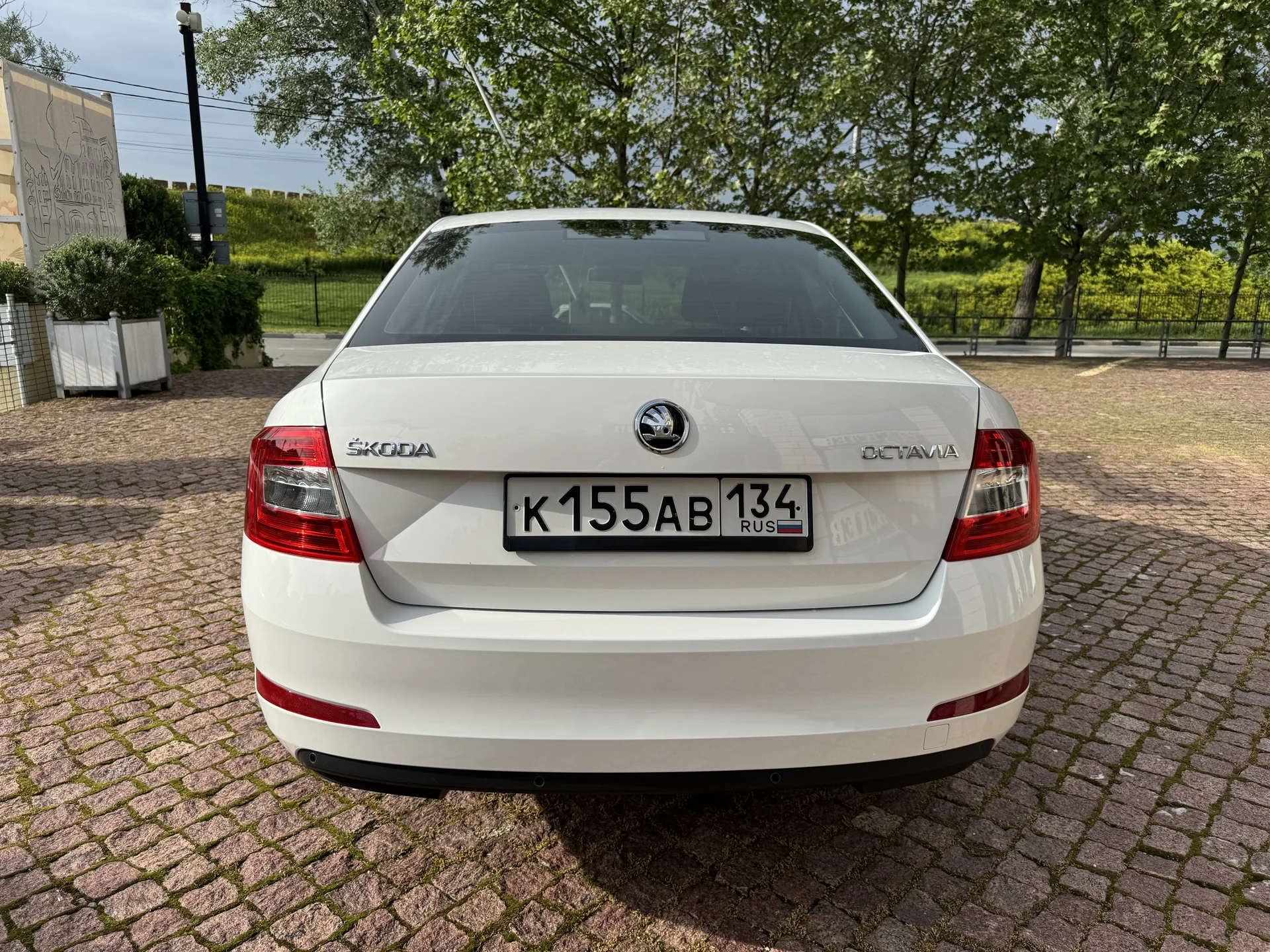 Автомобиль - миниатюра 4