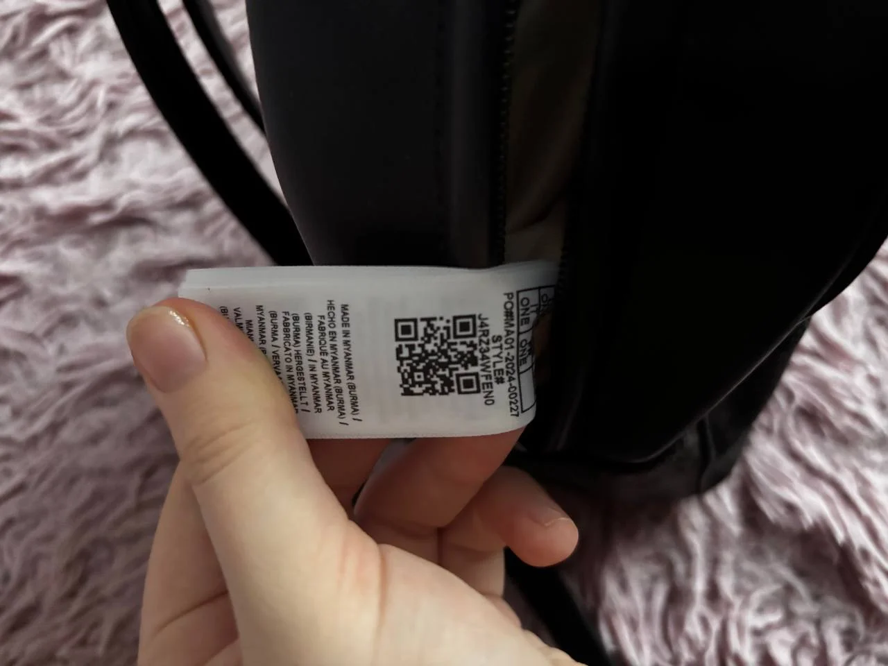 Рюкзак Guess - миниатюра 3