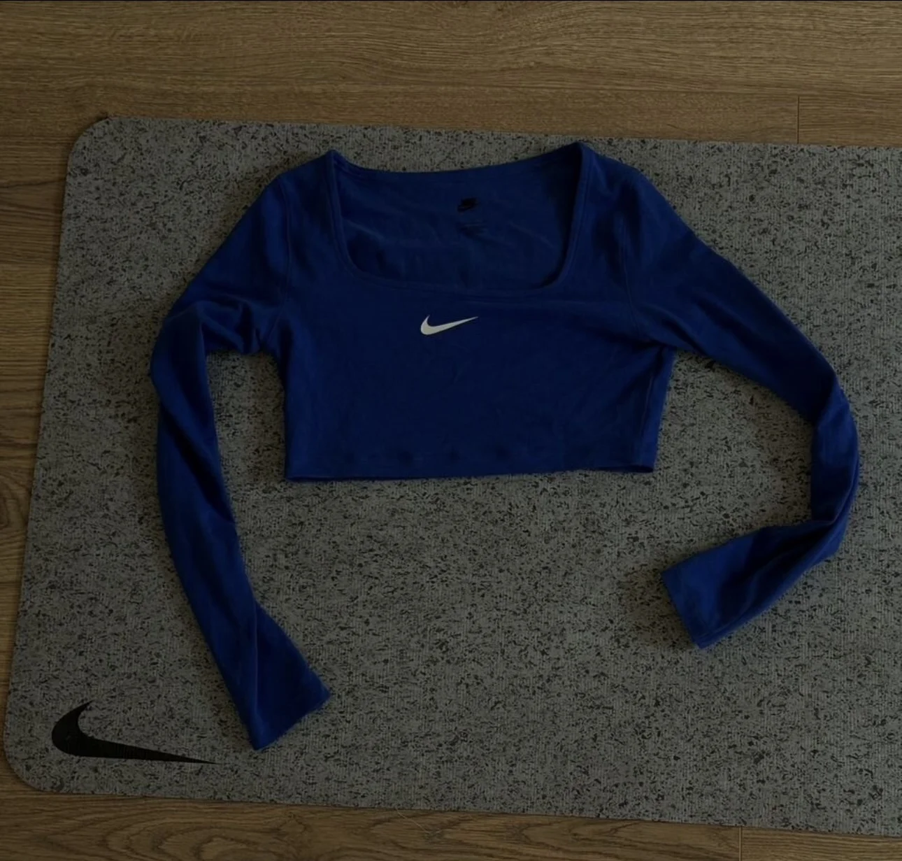 Спортивный женский топ с длинными рукавами Nike (оригинал) - изображение 1