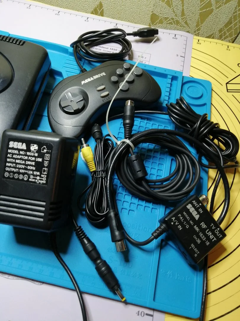 Sega Megadrive 2 PAL Asia Original - миниатюра 2
