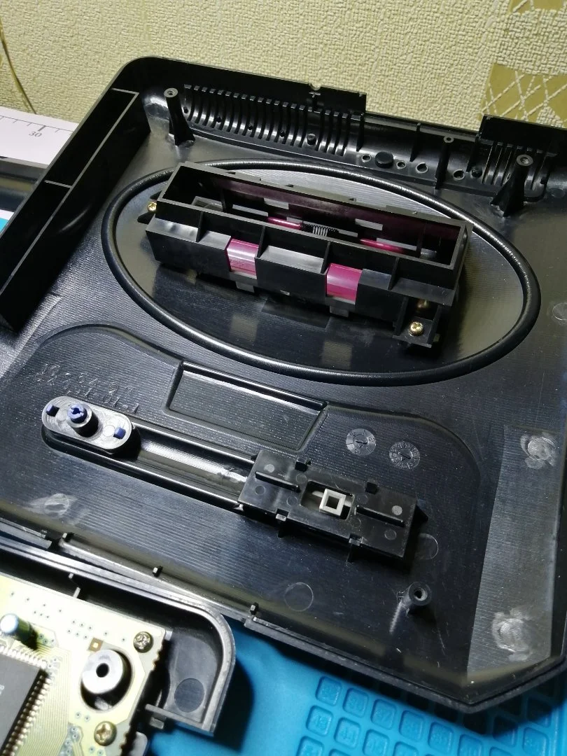 Sega Megadrive 2 PAL Asia Original - миниатюра 10