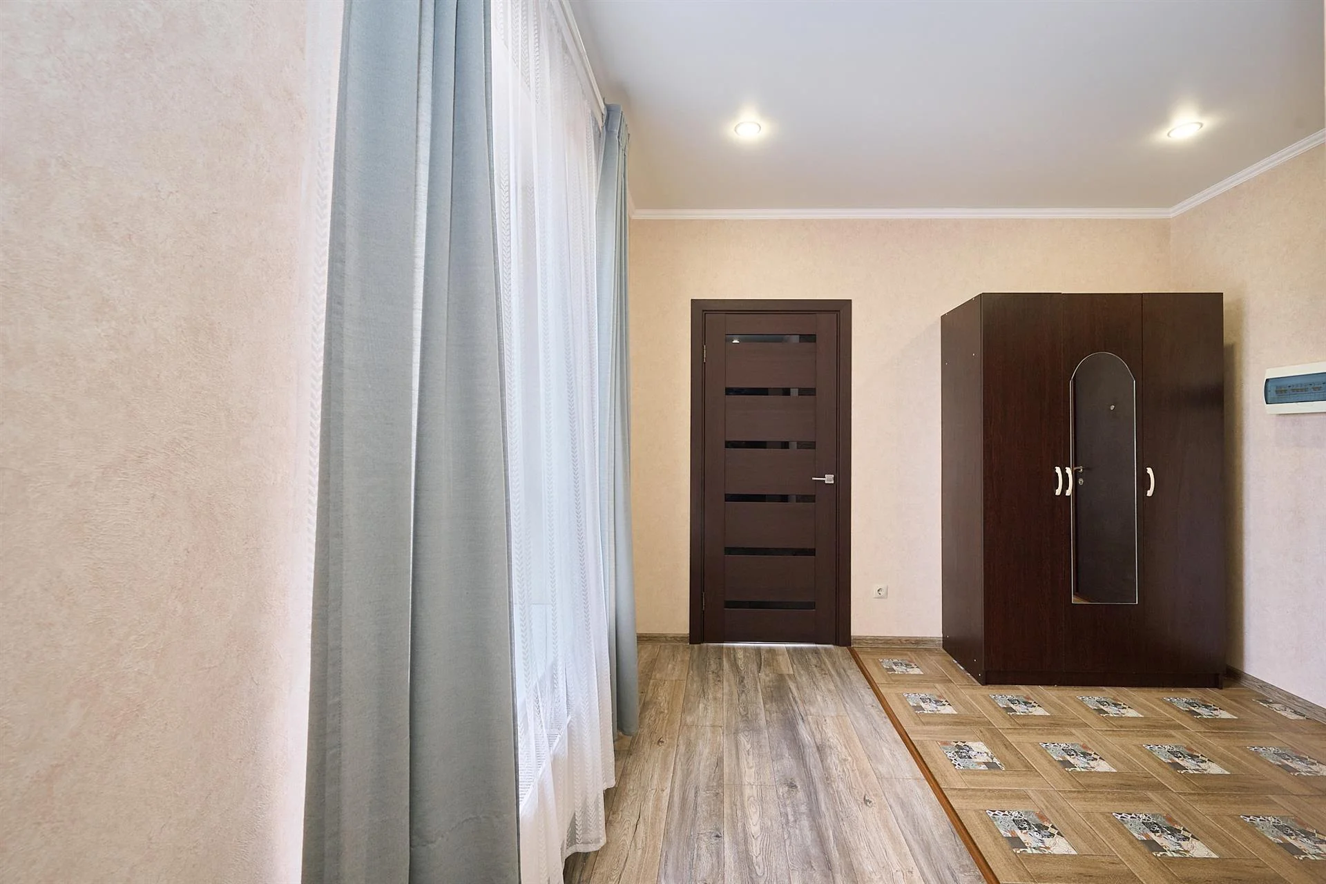 СРОЧНО продам квартиру в ЖК Империал - миниатюра 10