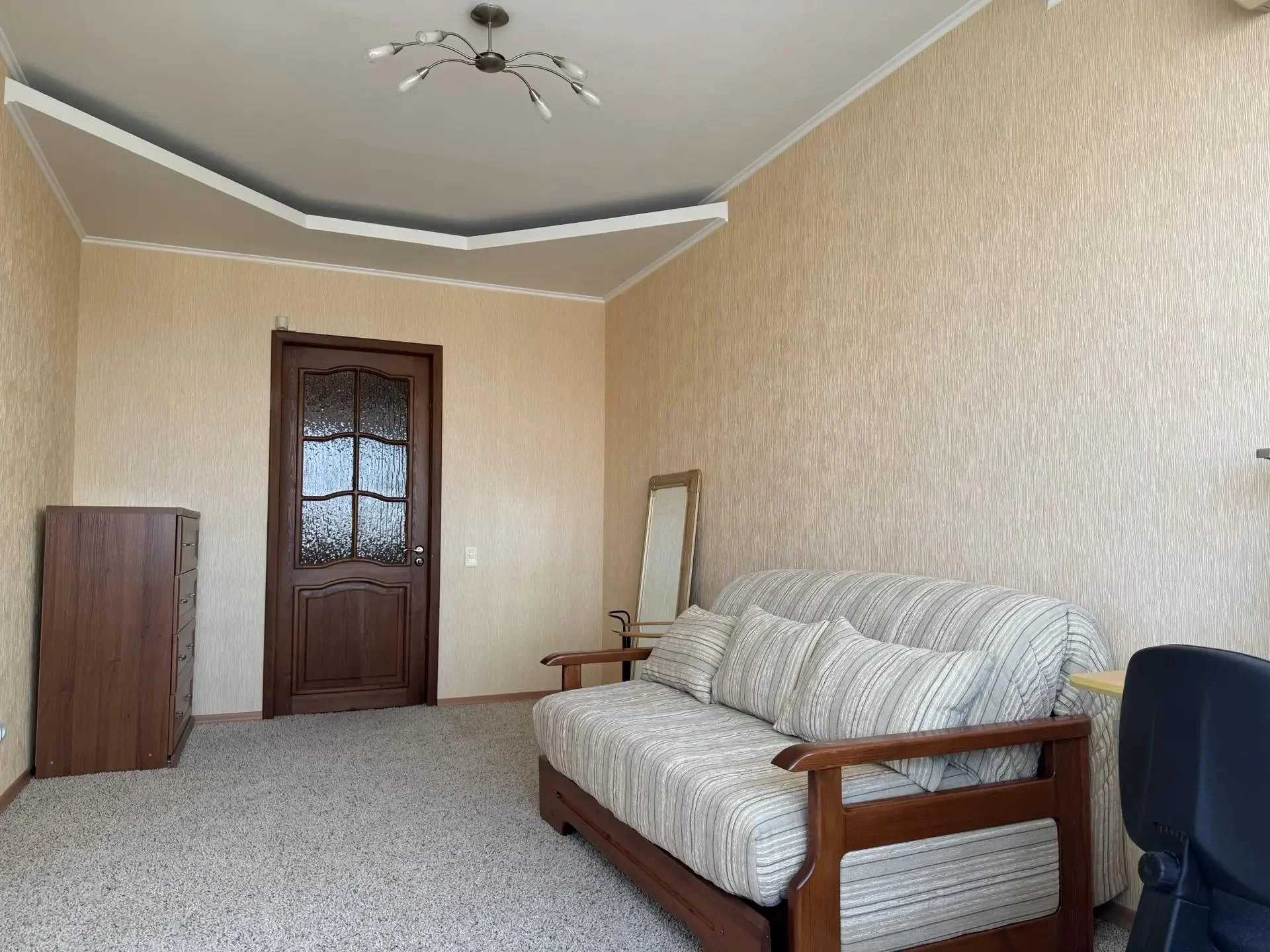 Продам 2-комнатную в КМР с закрытой территорией - миниатюра 6