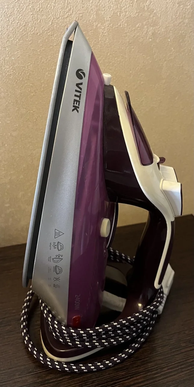 Продам утюг Vitek VT-1246 VT - миниатюра 3
