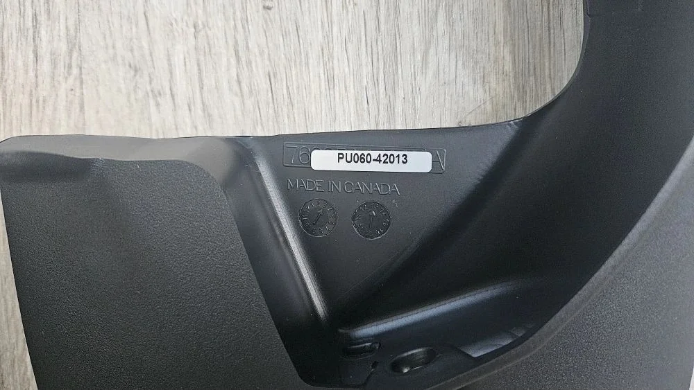 Брызговики (оригинал) компл. 4 шт Toyota RAV4 арт. PU06042013P1 - миниатюра 2