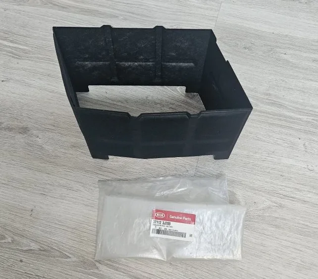 Защитный кожух аккумулятора (оригинал) Hyundai/Kia арт. 37112-3J200 - миниатюра 3