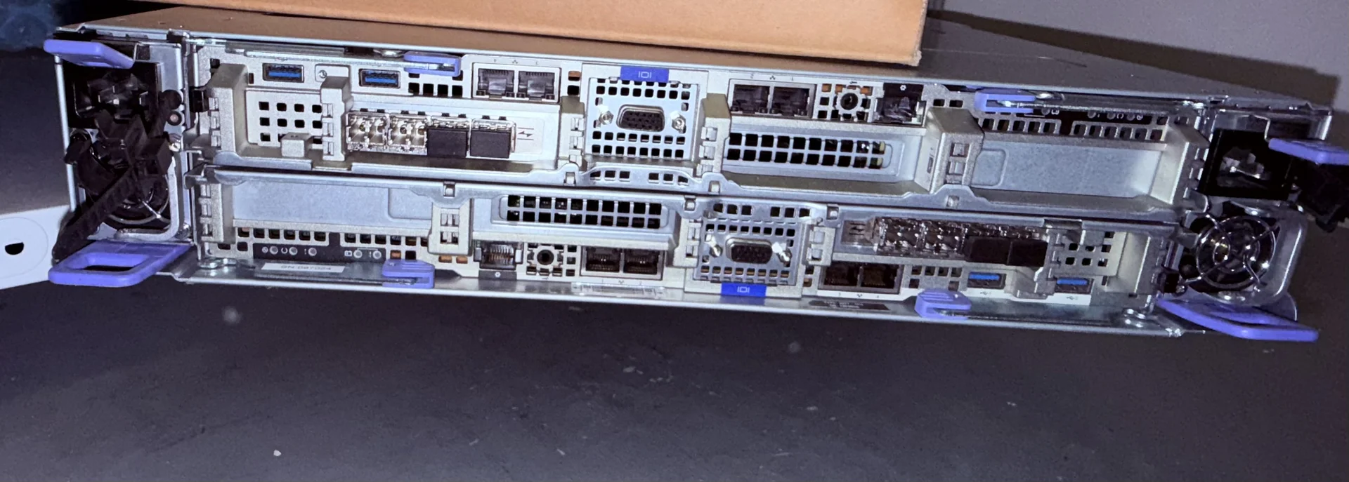 Сервер ibm v5100 - миниатюра 3