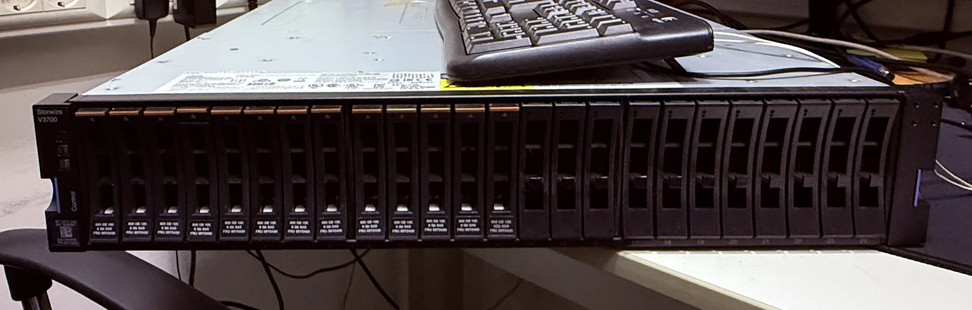 Сервер ibm v5100 - миниатюра 9