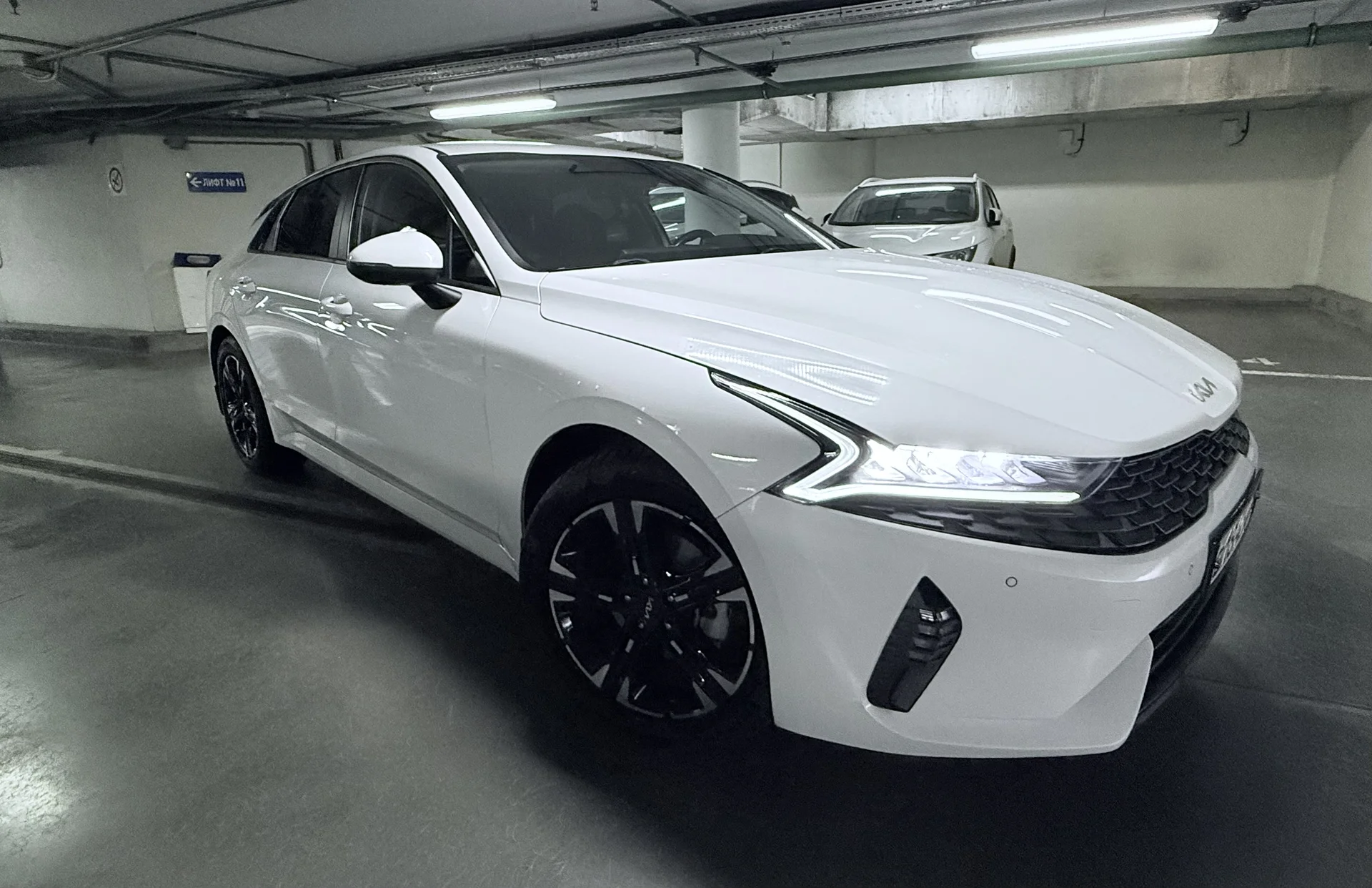 kia k5 - миниатюра 3