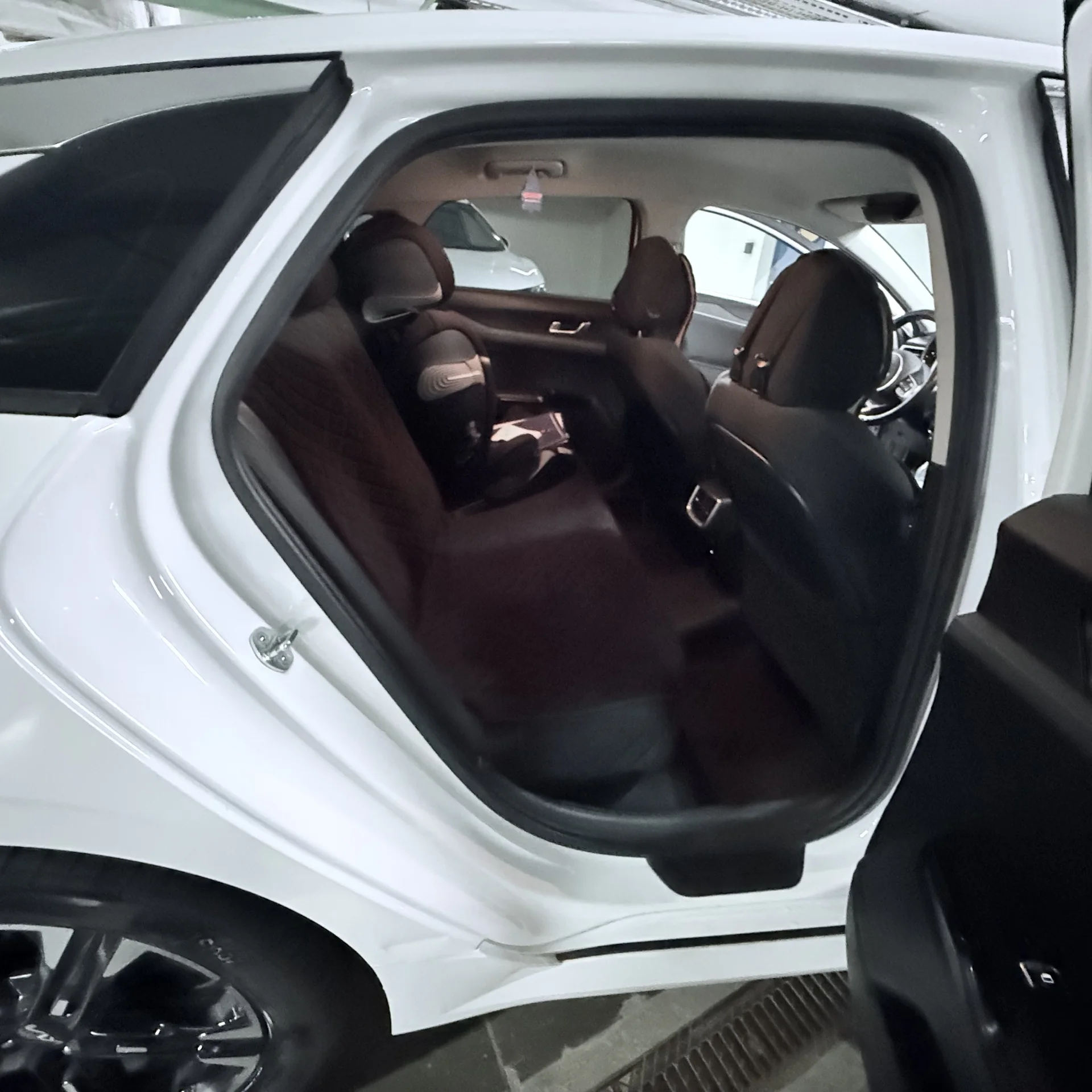 kia k5 - миниатюра 12