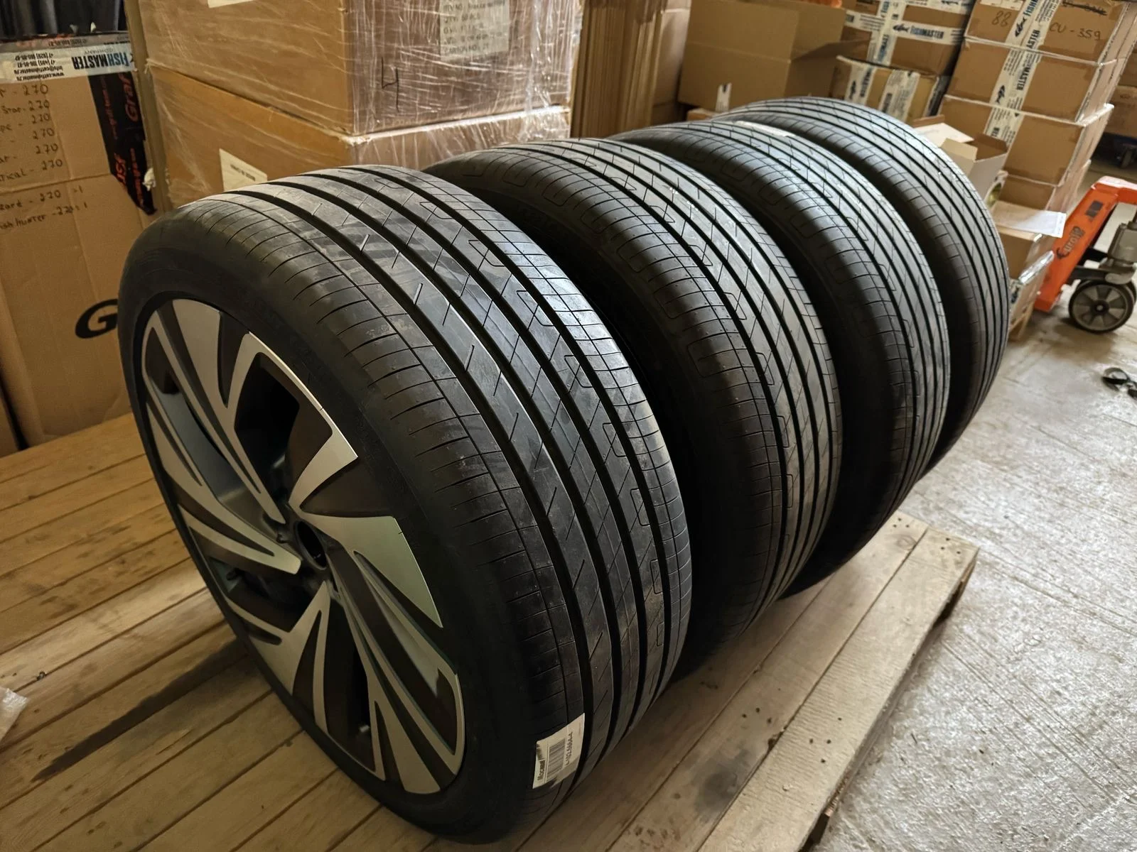 Новые колеса шины и диски на Volkswagen R21 - миниатюра 2