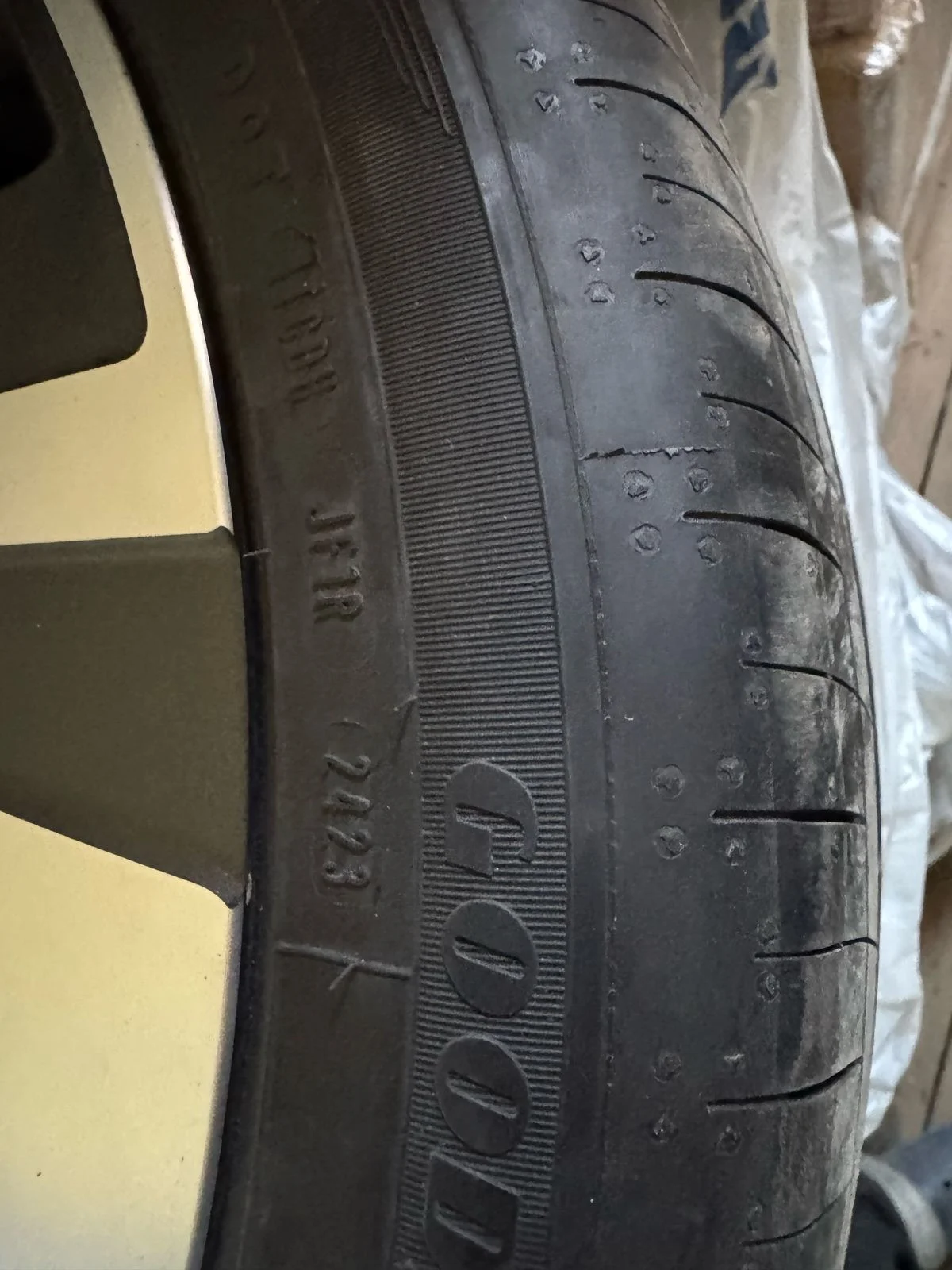 Новые колеса шины и диски на Volkswagen R21 - миниатюра 5