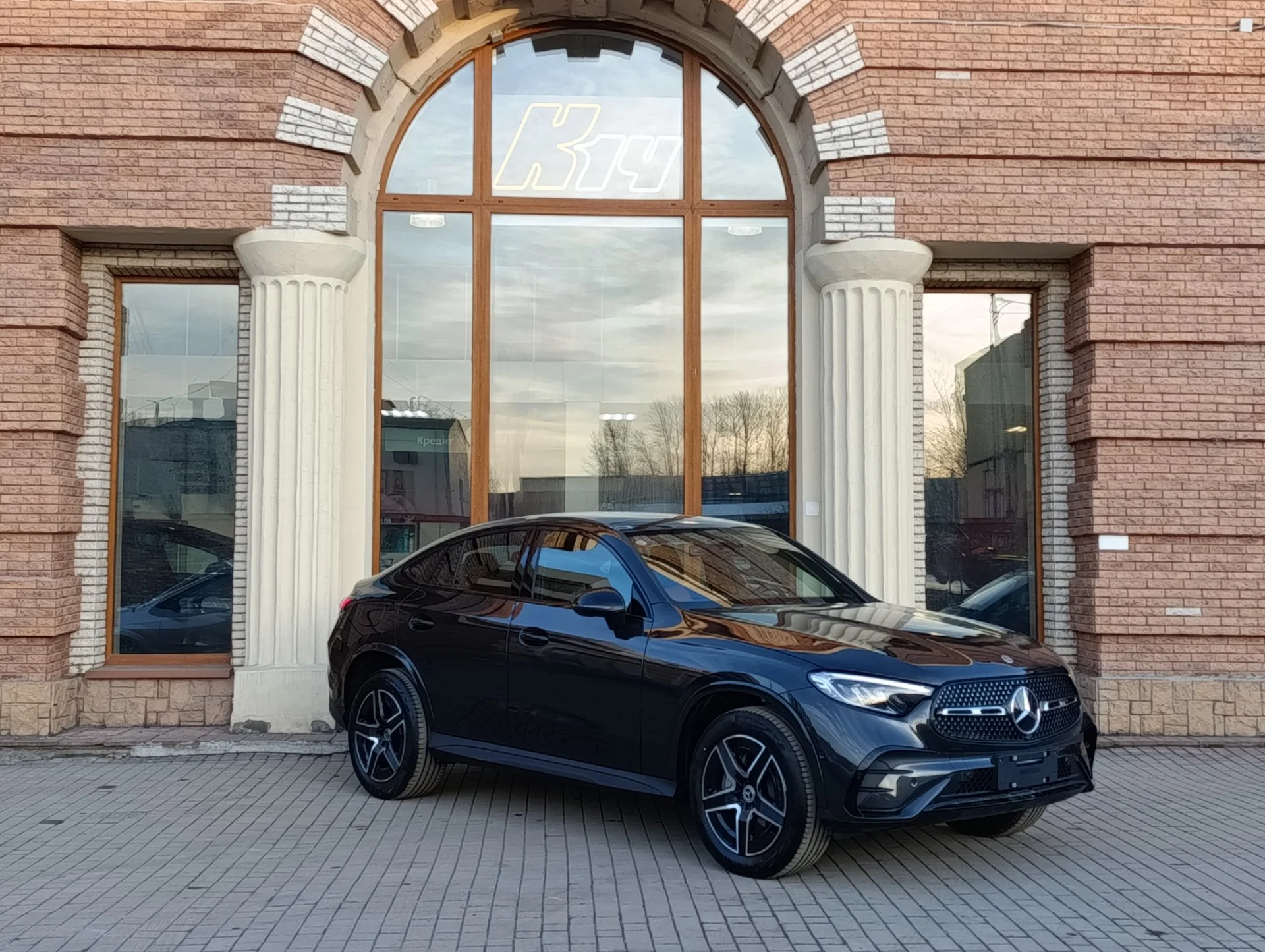Mercedes-Benz GLC-класс Coupe 2.0 AT, 2025, 32 км - миниатюра 3
