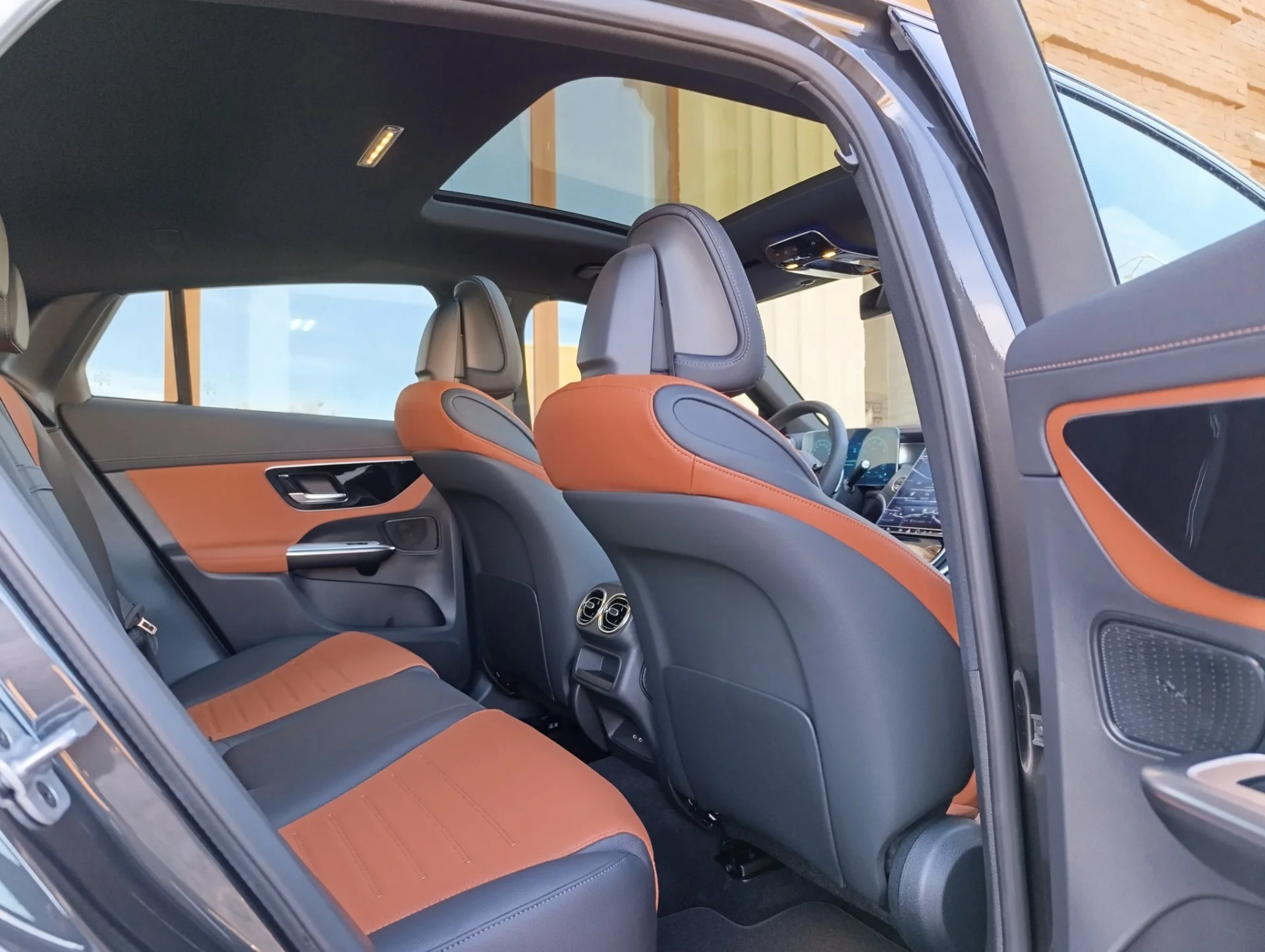Mercedes-Benz GLC-класс Coupe 2.0 AT, 2025, 32 км - миниатюра 8