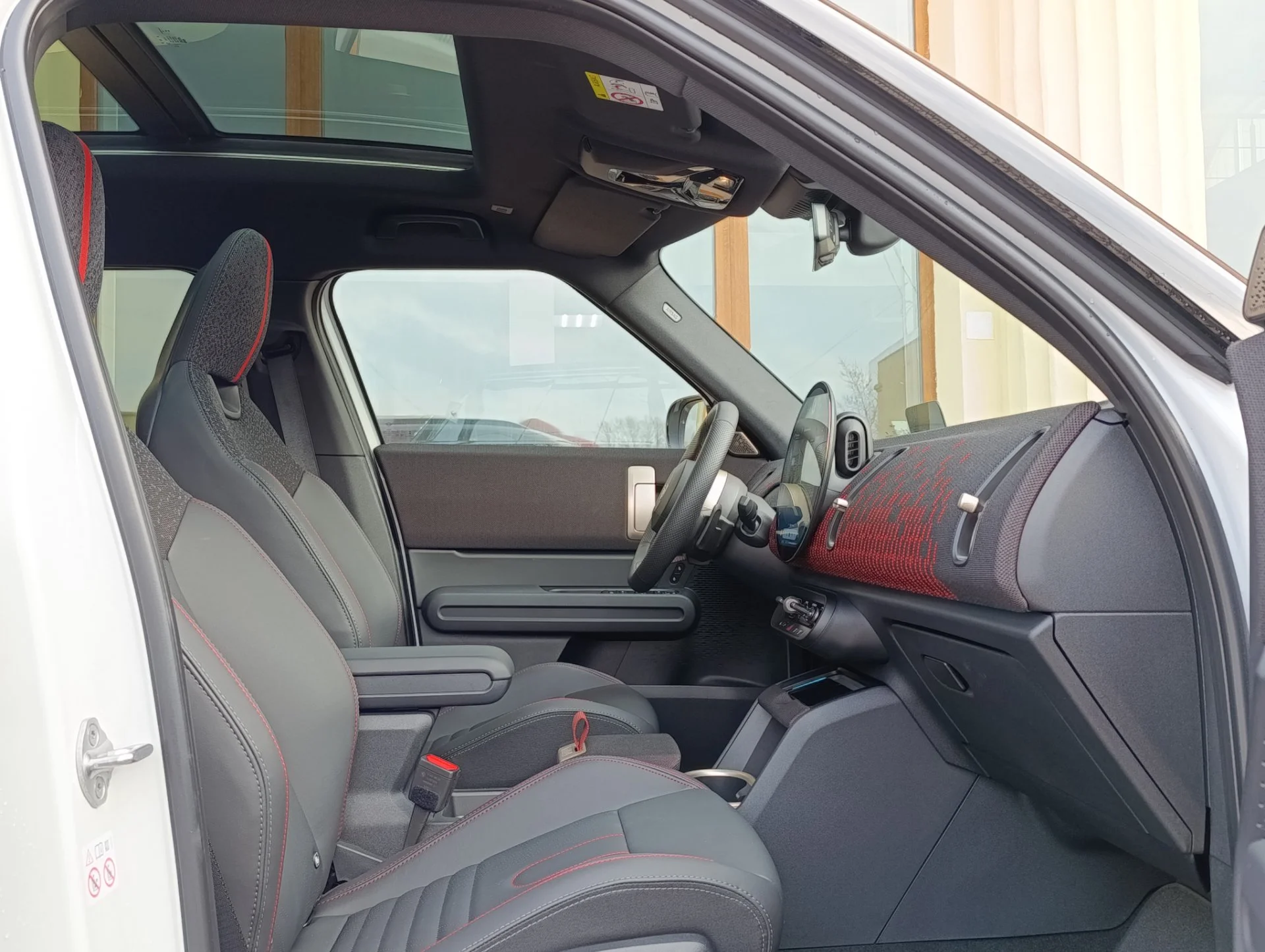 MINI Cooper Countryman 1.5 AMT, 2024, 9 300 км - миниатюра 7