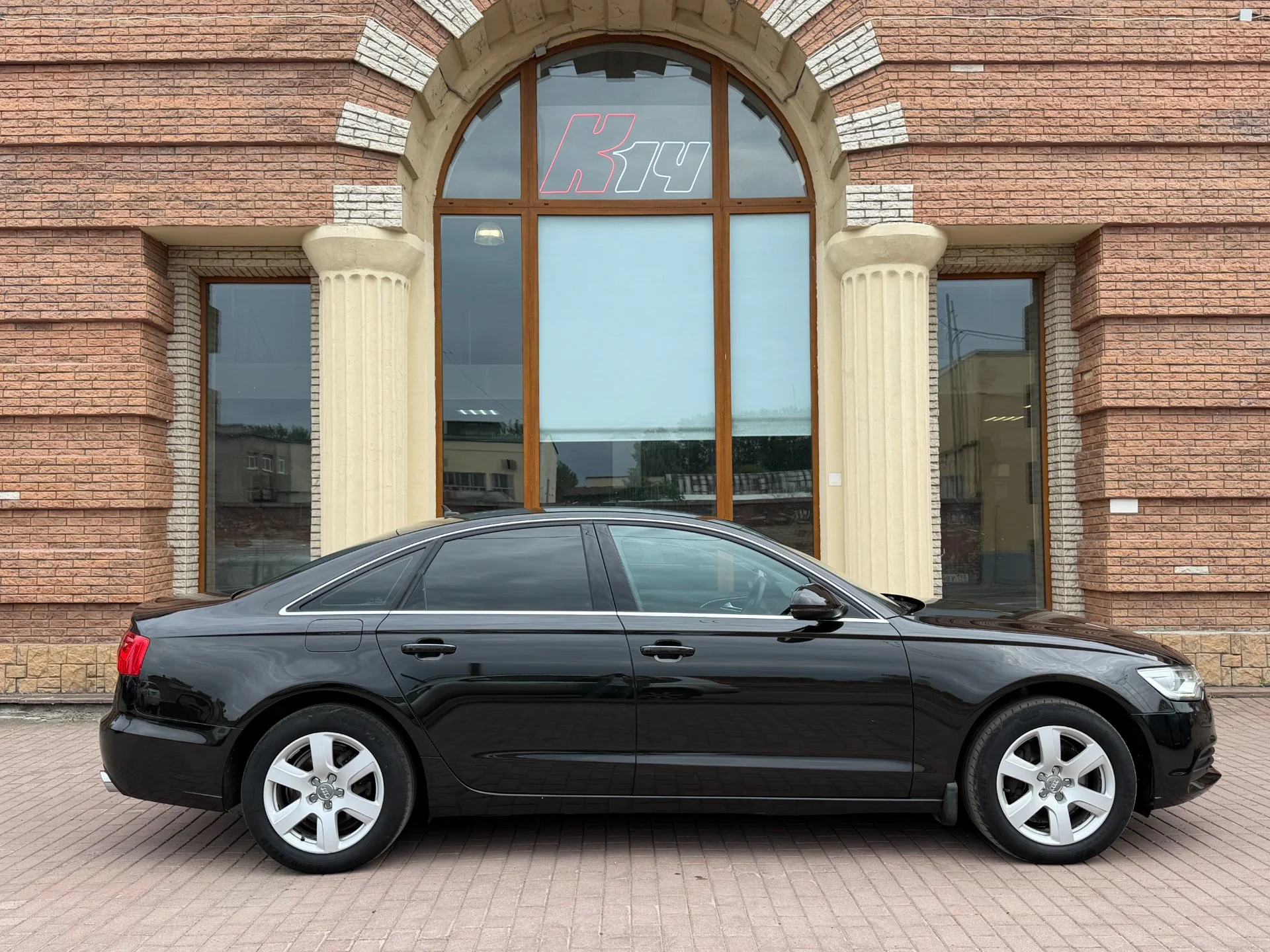 Audi A6 2.8 AMT, 2013, 217 831 км - миниатюра 4