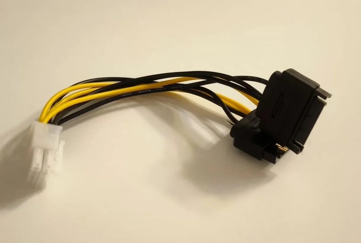 Переходник для видеокарты 8pin to molex и 8pin to sata - миниатюра 2