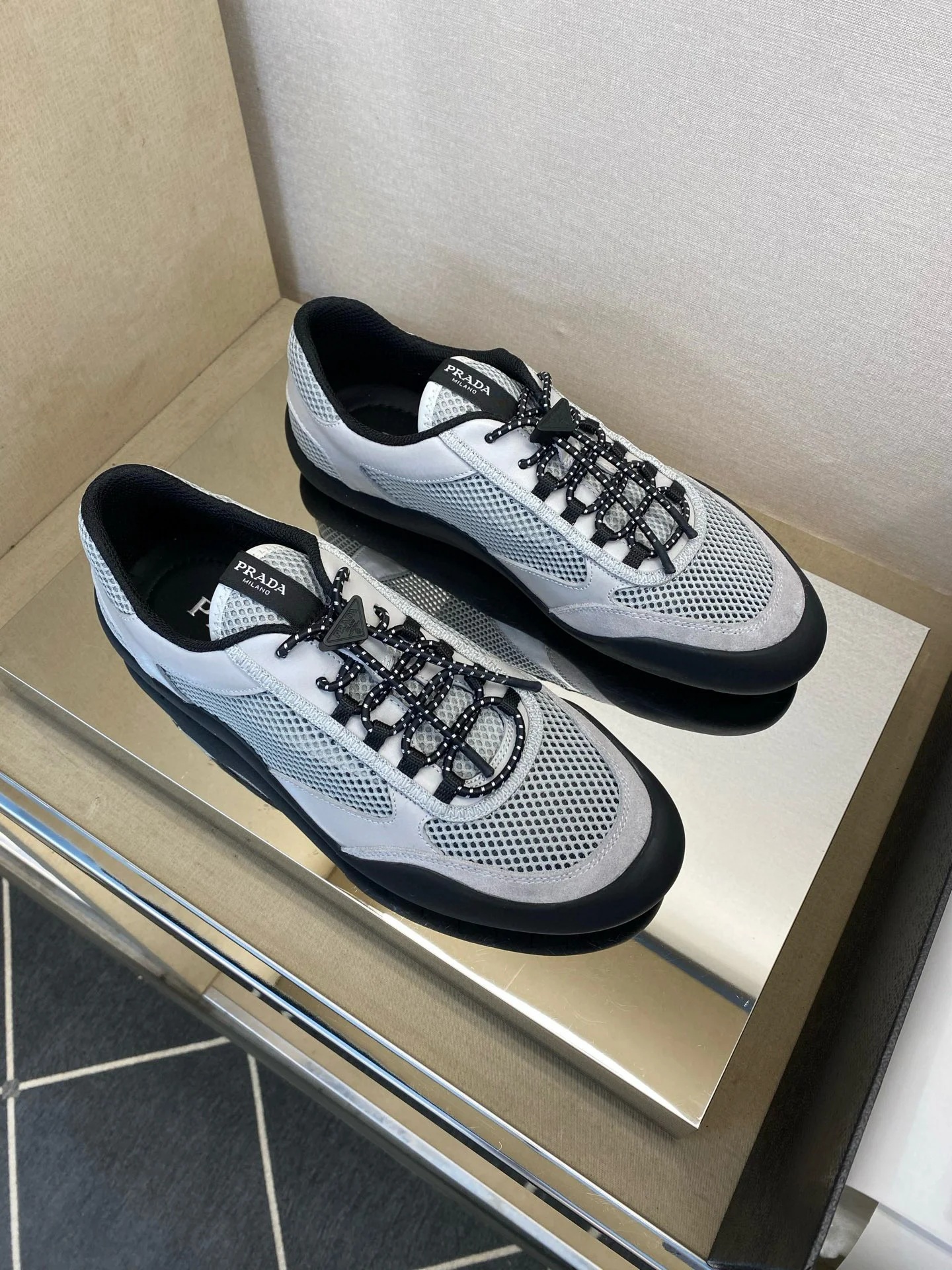 Кроссовки Prada - миниатюра 3