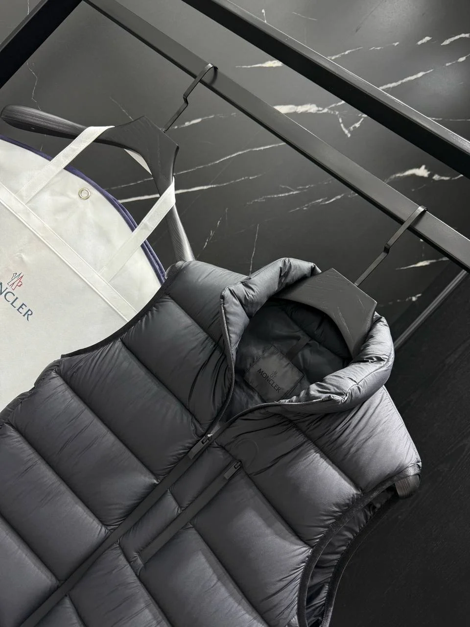 Жилет Moncler - миниатюра 5