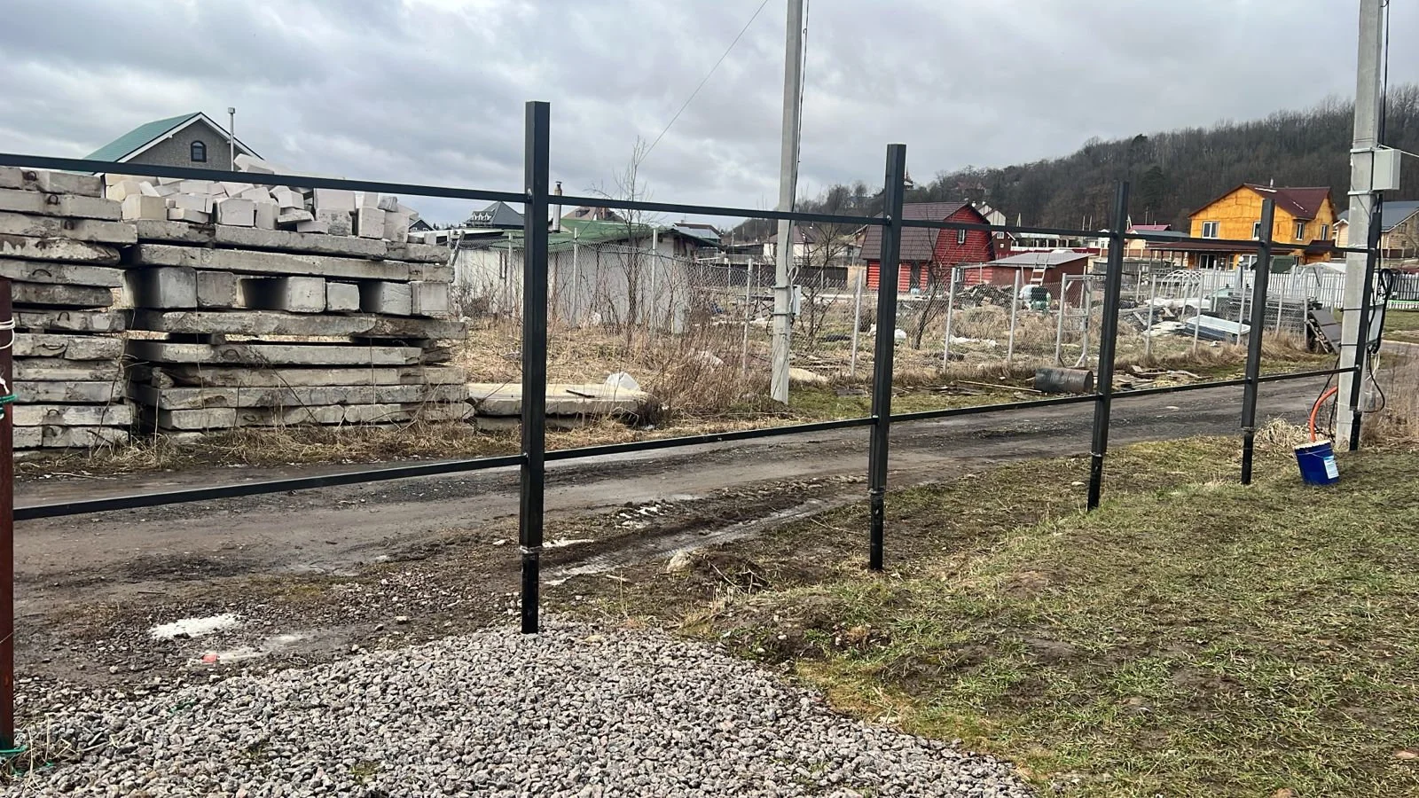 Монтаж забора, откатные ворота, калитки - миниатюра 5