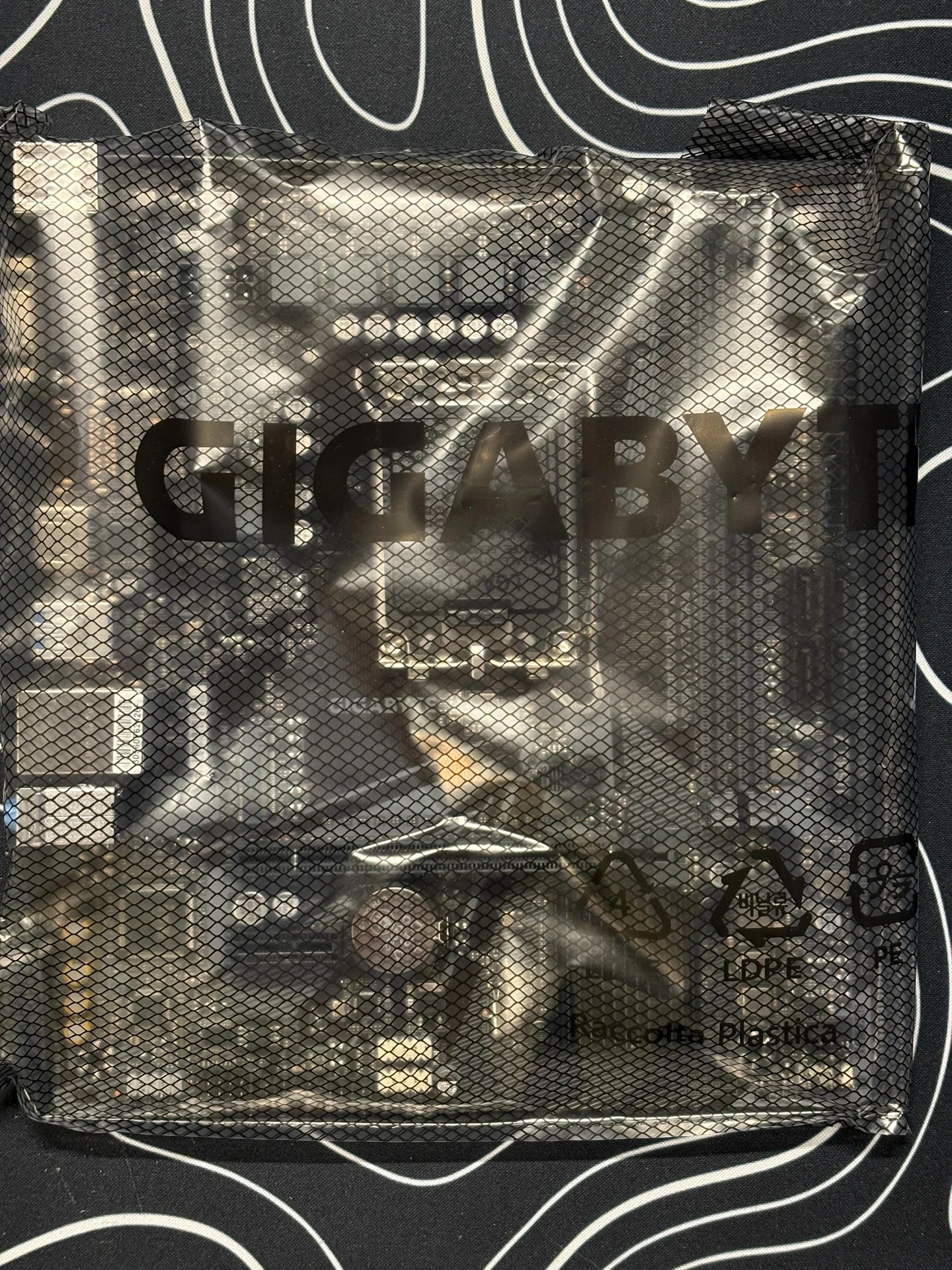 Материнская плата Lga 1700 gigabyte H610m H V3 DDR4 - миниатюра 4