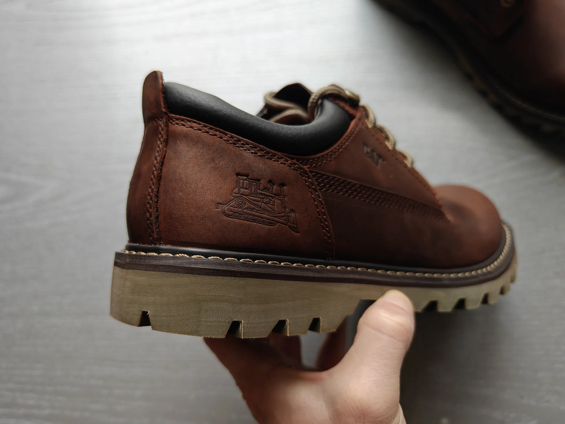 Ботинки из кожи Caterpillar Colorado Low, 41 EU - миниатюра 5