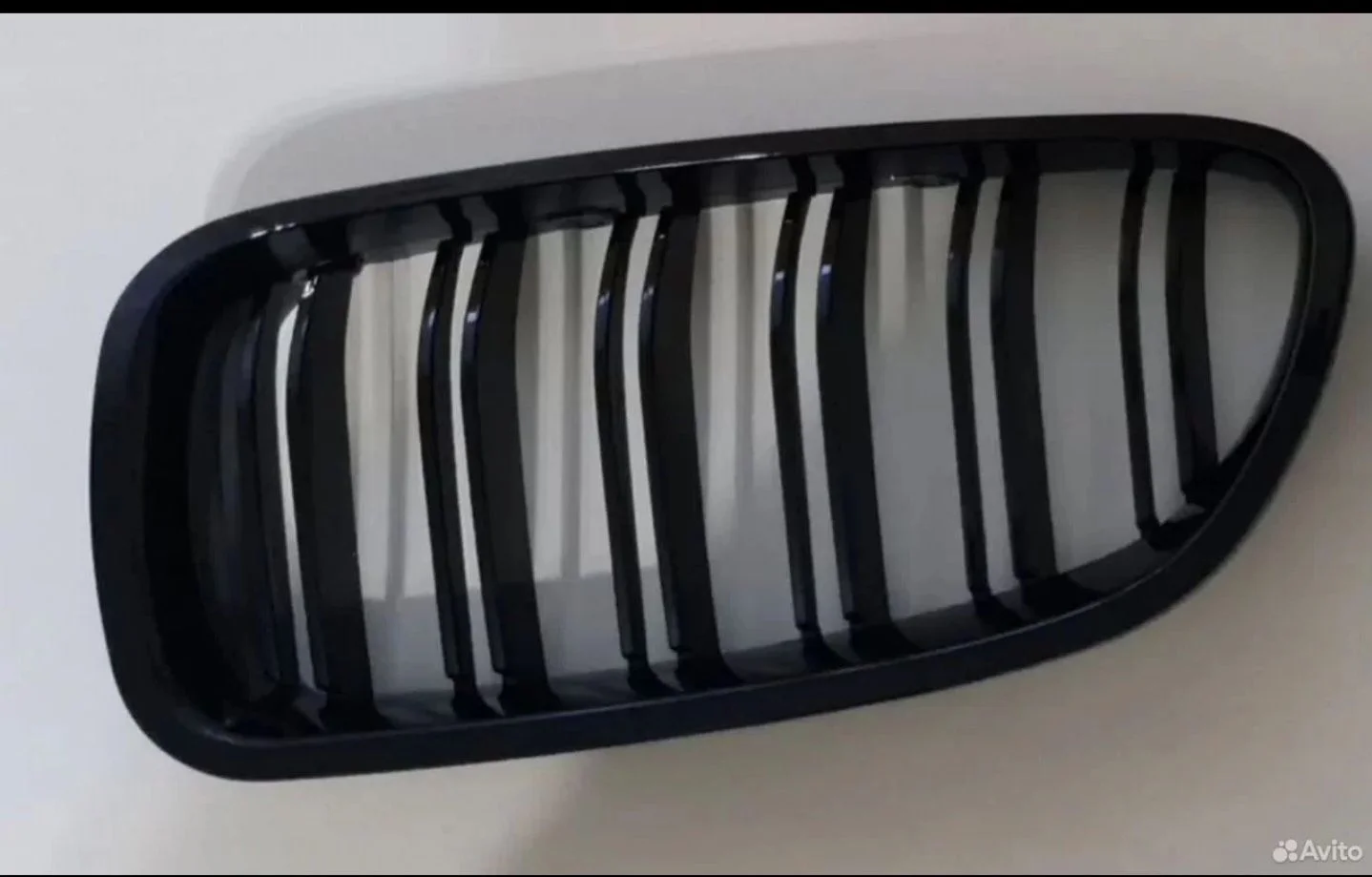 Решётка радиатора BMW 5 серии - миниатюра 2