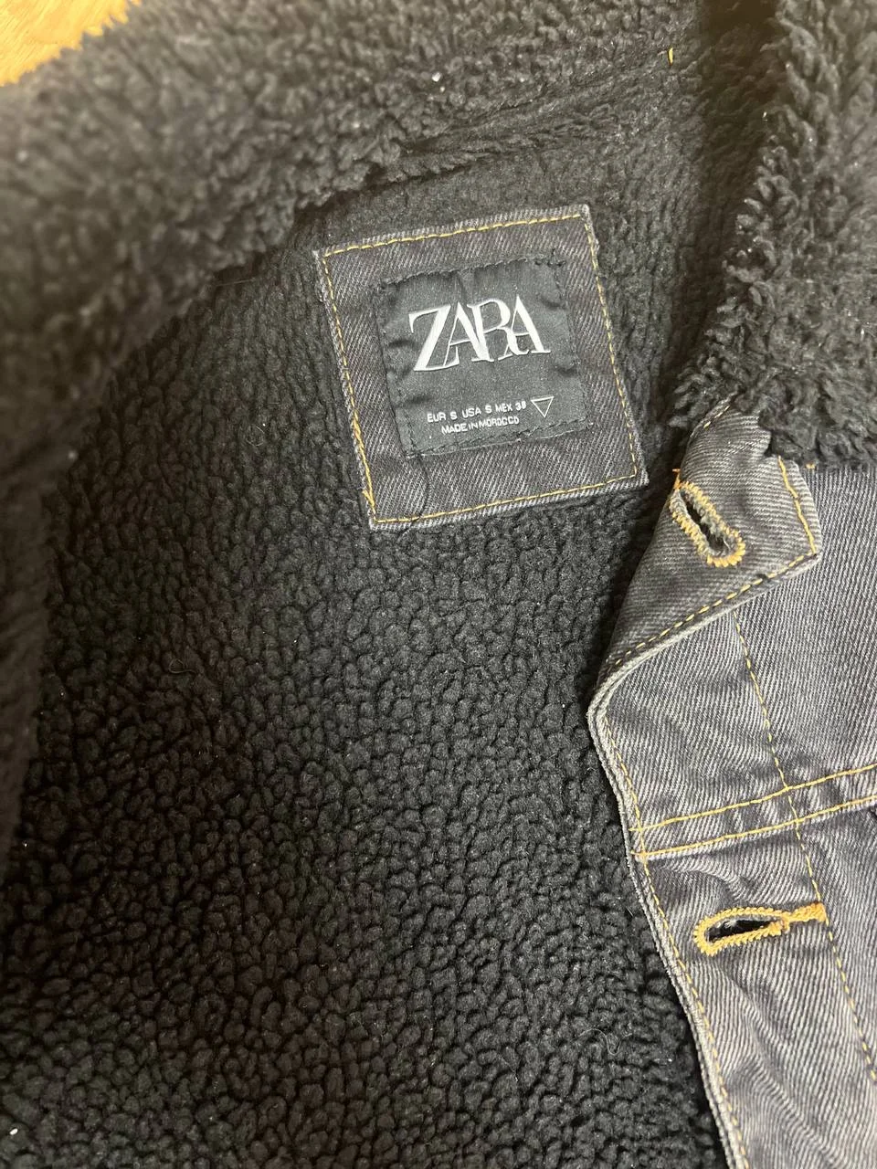 Джинсовая куртка Zara - миниатюра 3