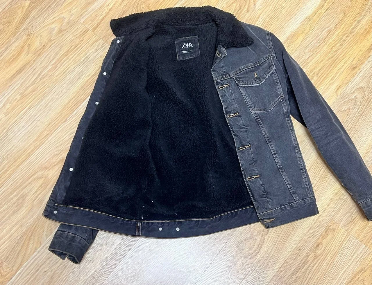 Джинсовая куртка Zara - миниатюра 4